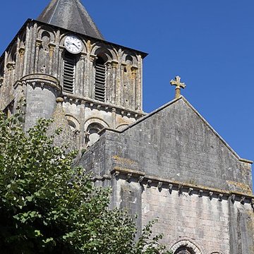 Église Notre-Dame-et-Saint-Junien de Lusignan
