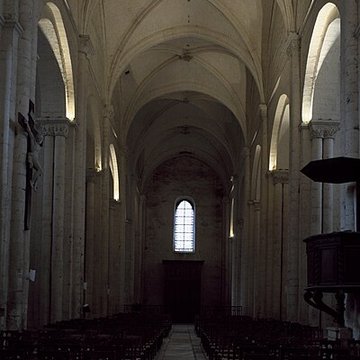 Église Notre-Dame-et-Saint-Junien de Lusignan