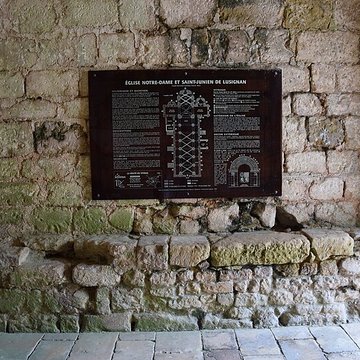 Église Notre-Dame-et-Saint-Junien de Lusignan