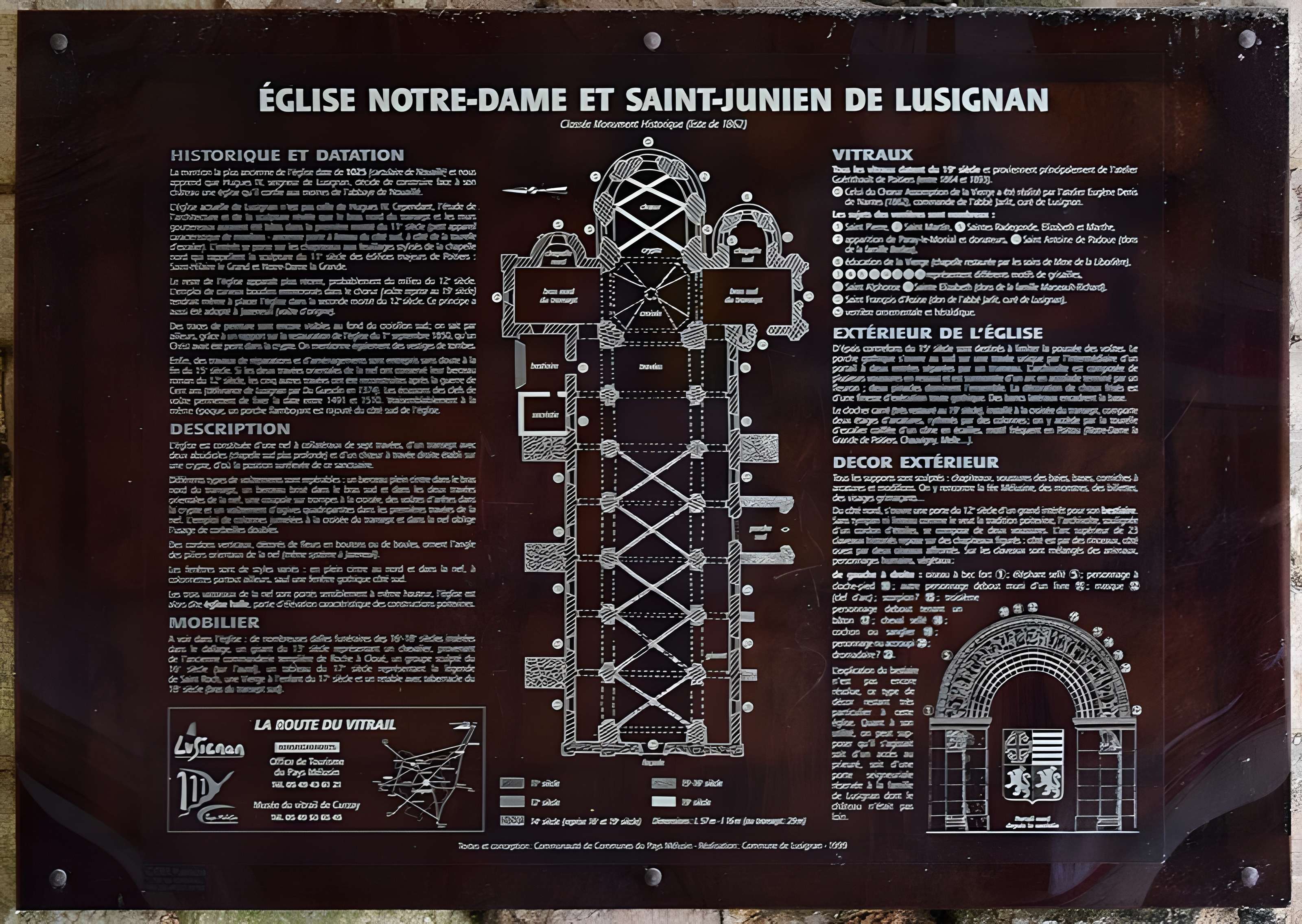 Église Notre-Dame-et-Saint-Junien de Lusignan