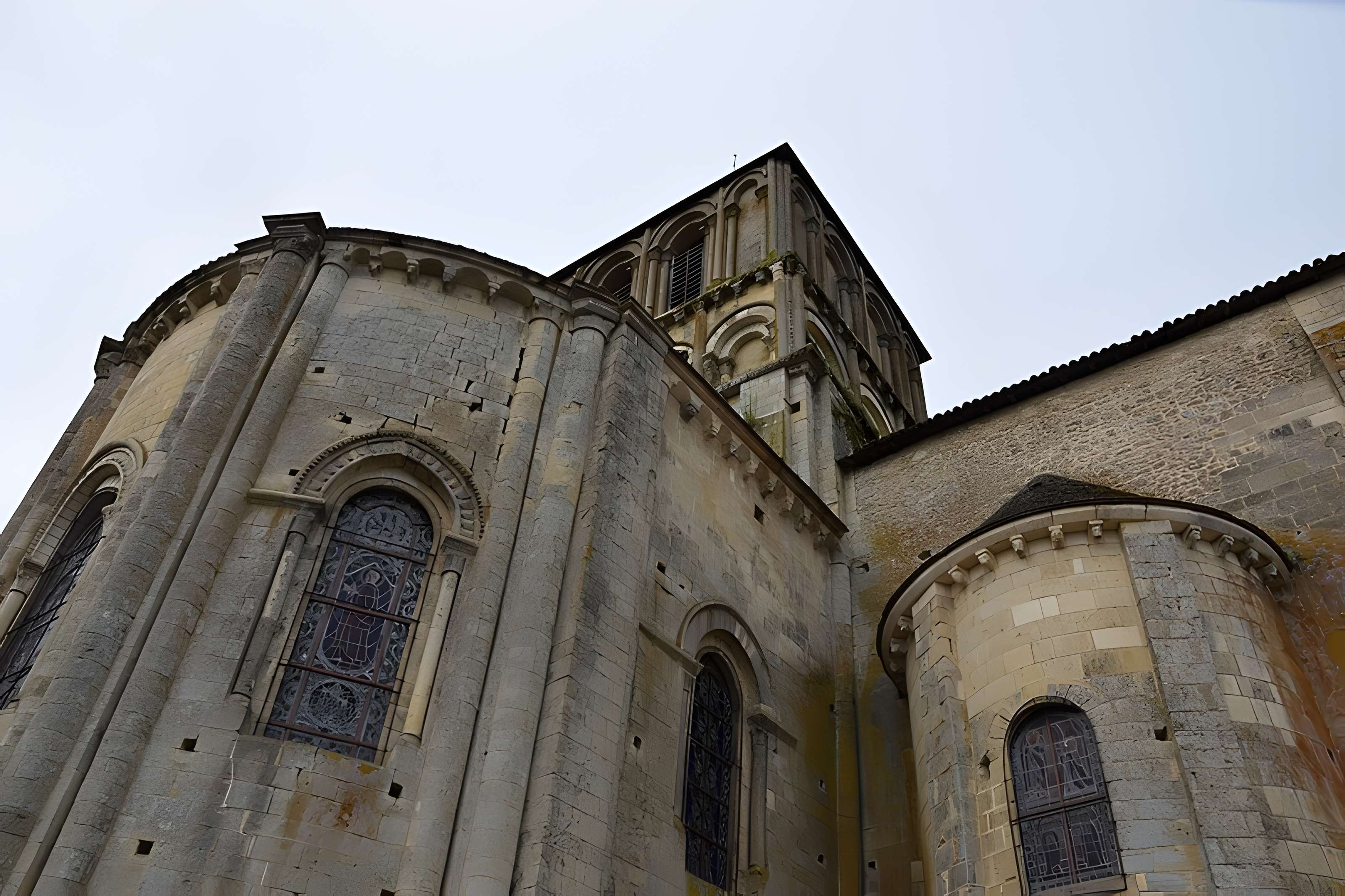 Église Notre-Dame-et-Saint-Junien de Lusignan