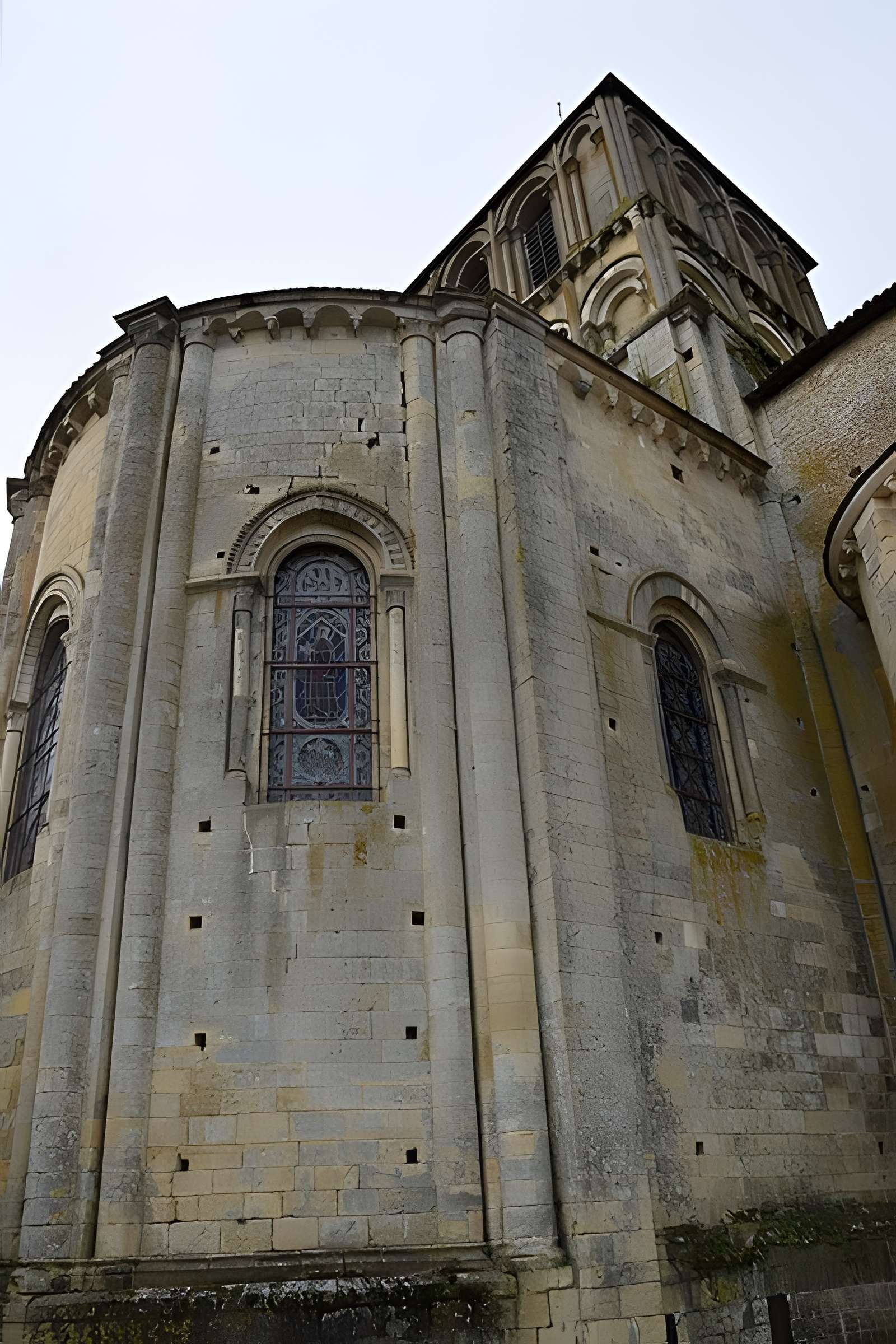 Église Notre-Dame-et-Saint-Junien de Lusignan
