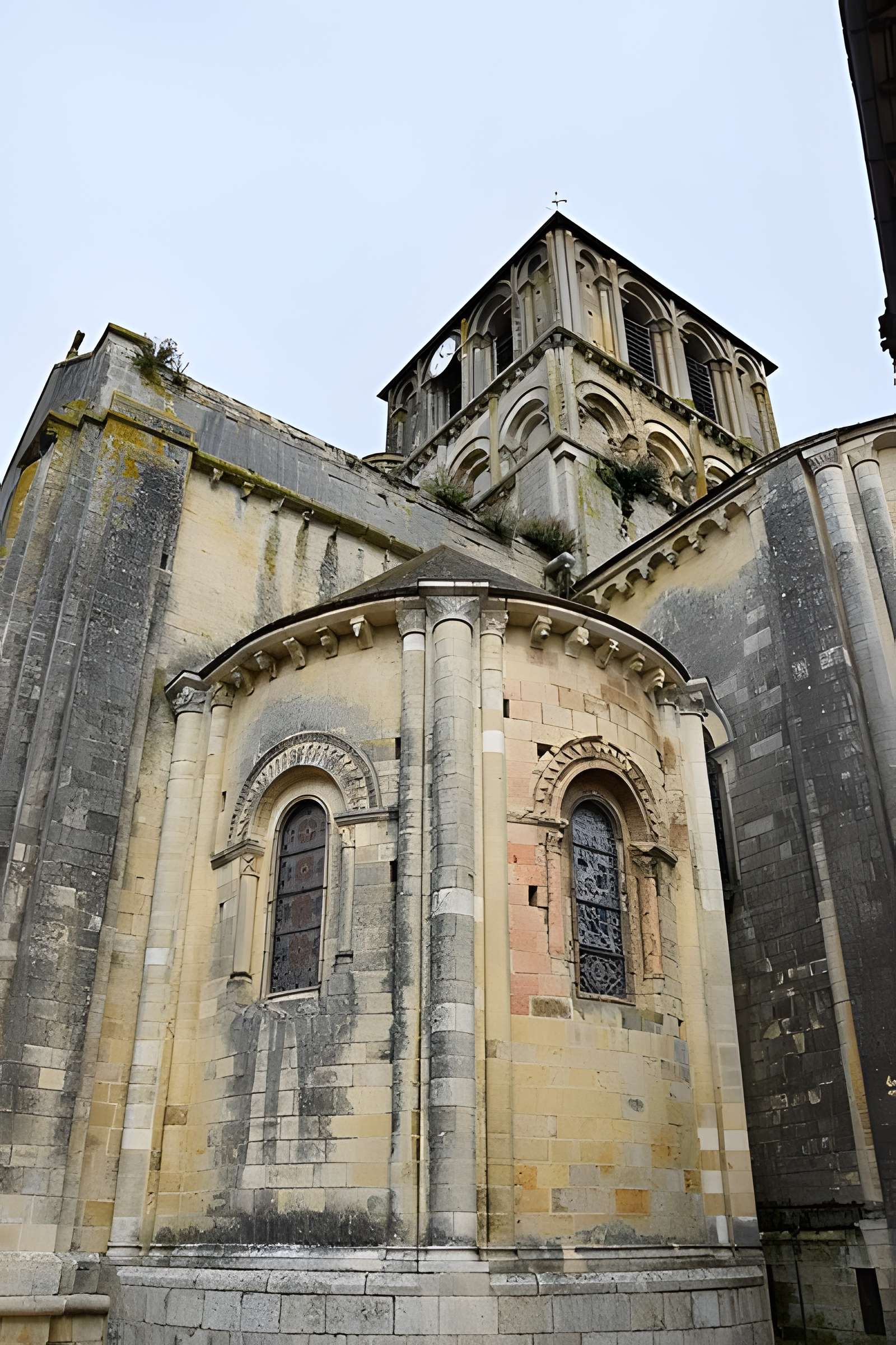 Église Notre-Dame-et-Saint-Junien de Lusignan