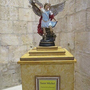 Église Notre-Dame-et-Saint-Michel de Goudargues