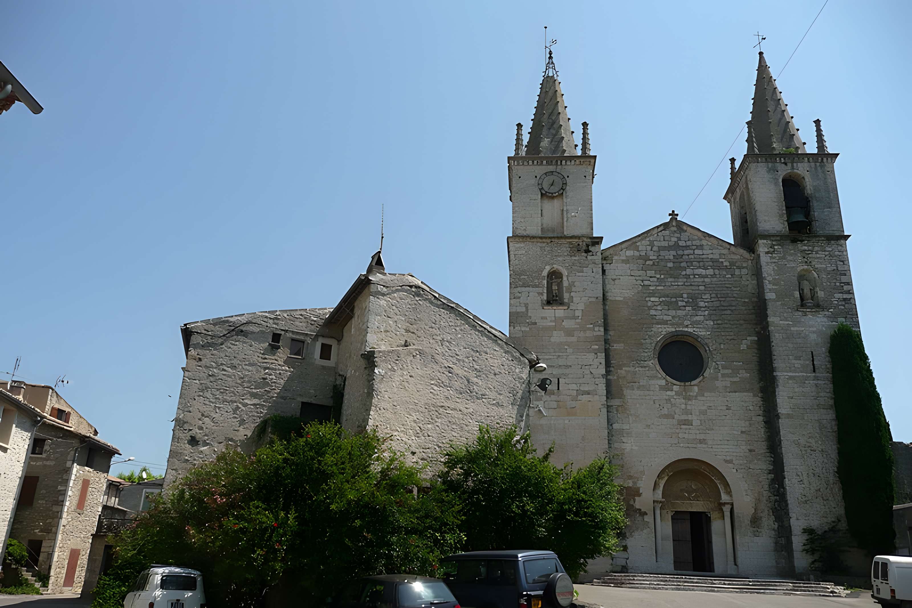 Église Notre-Dame-et-Saint-Michel de Goudargues
