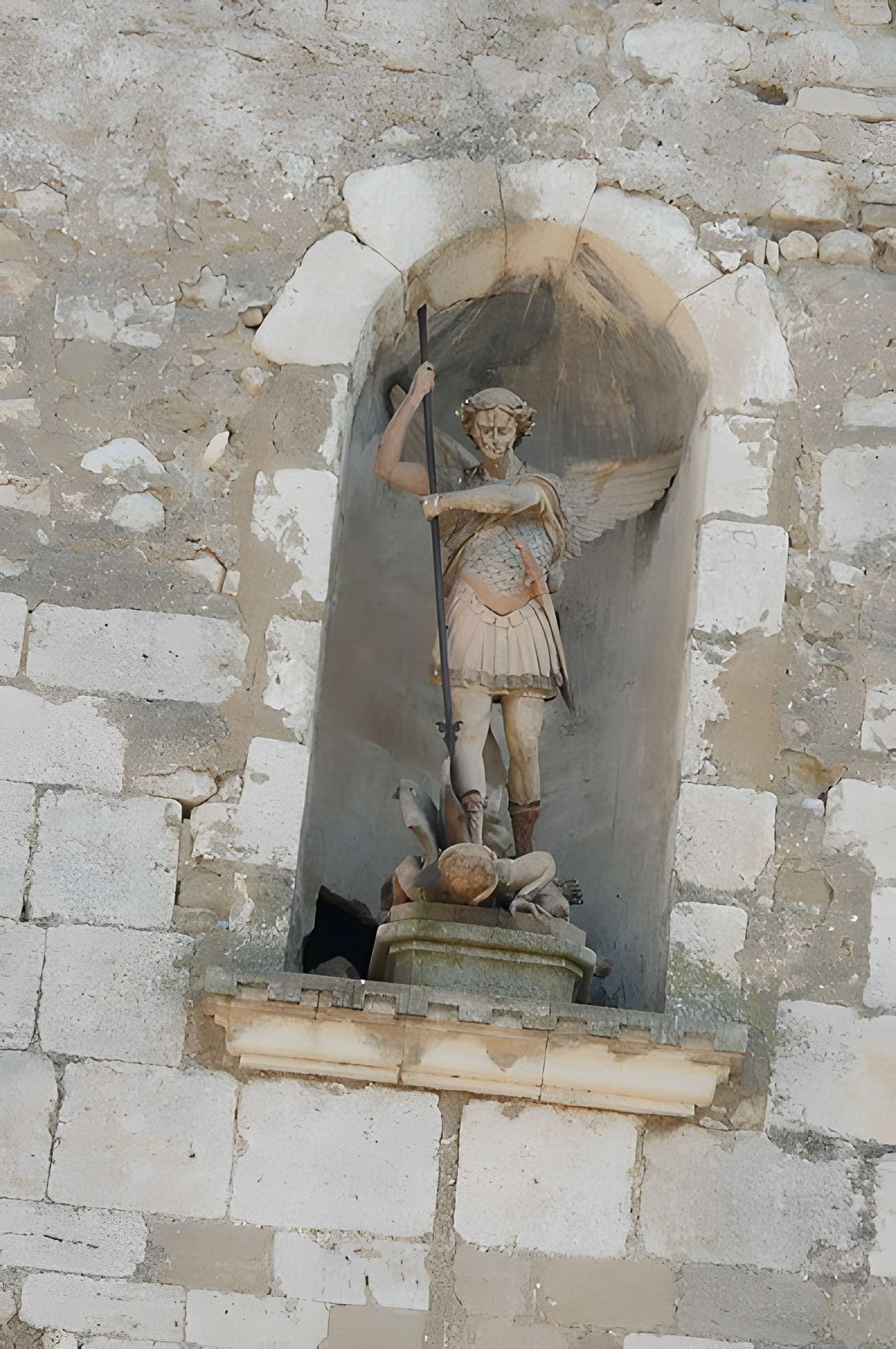 Église Notre-Dame-et-Saint-Michel de Goudargues