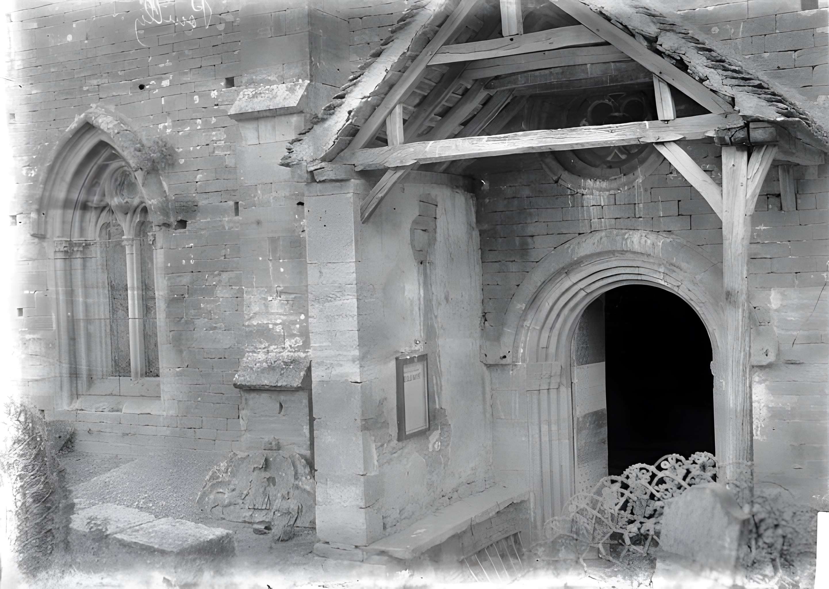 Église Notre-Dame-Trouvée de Pouilly-en-Auxois