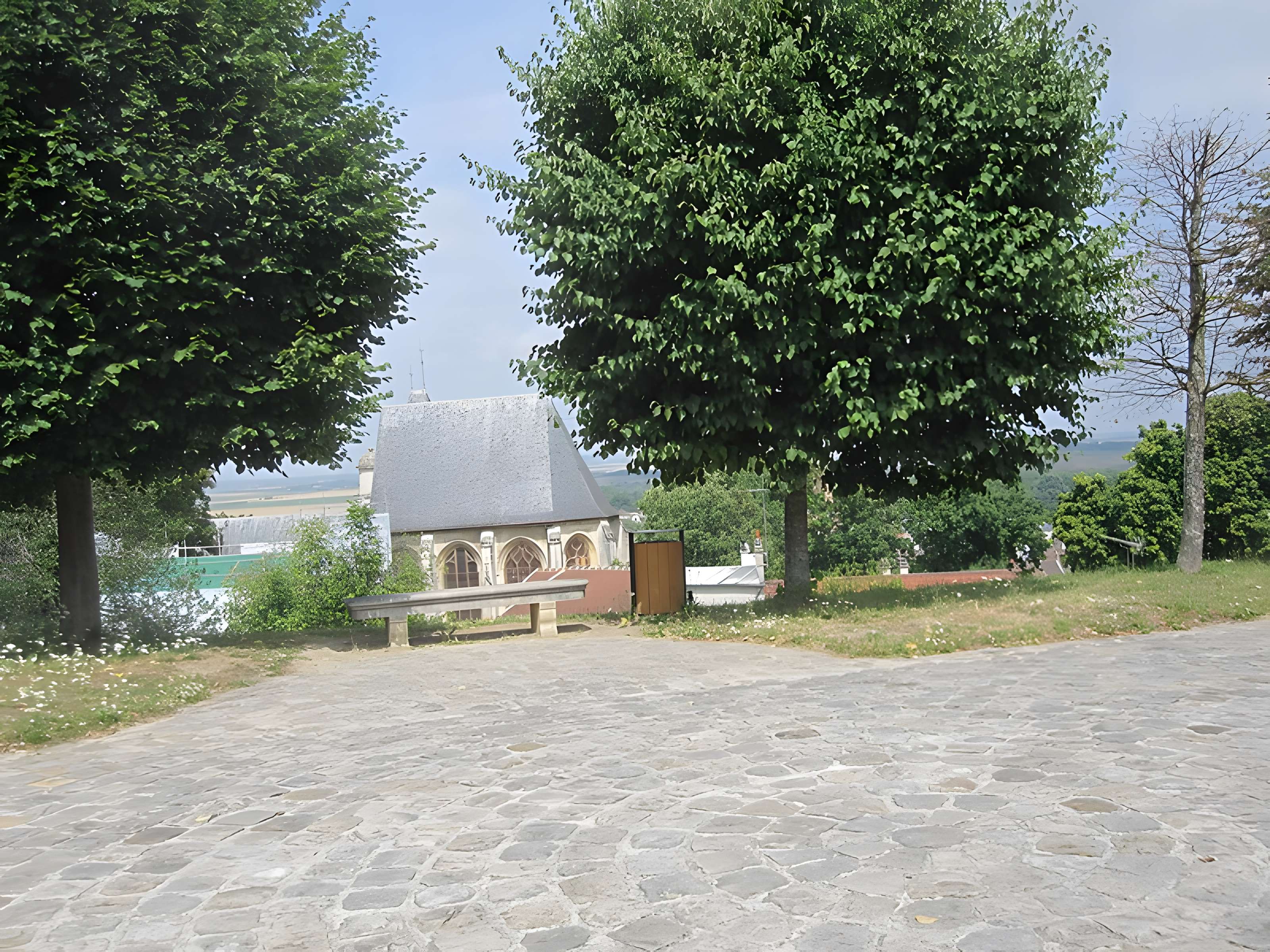 Église Saint-Acceul d'Écouen