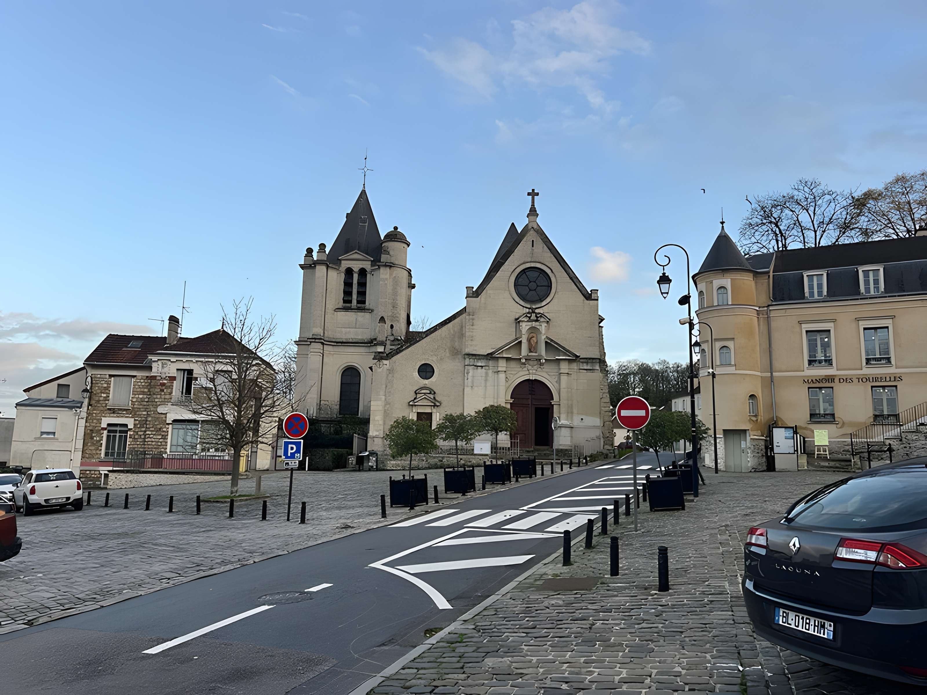 Église Saint-Acceul d'Écouen
