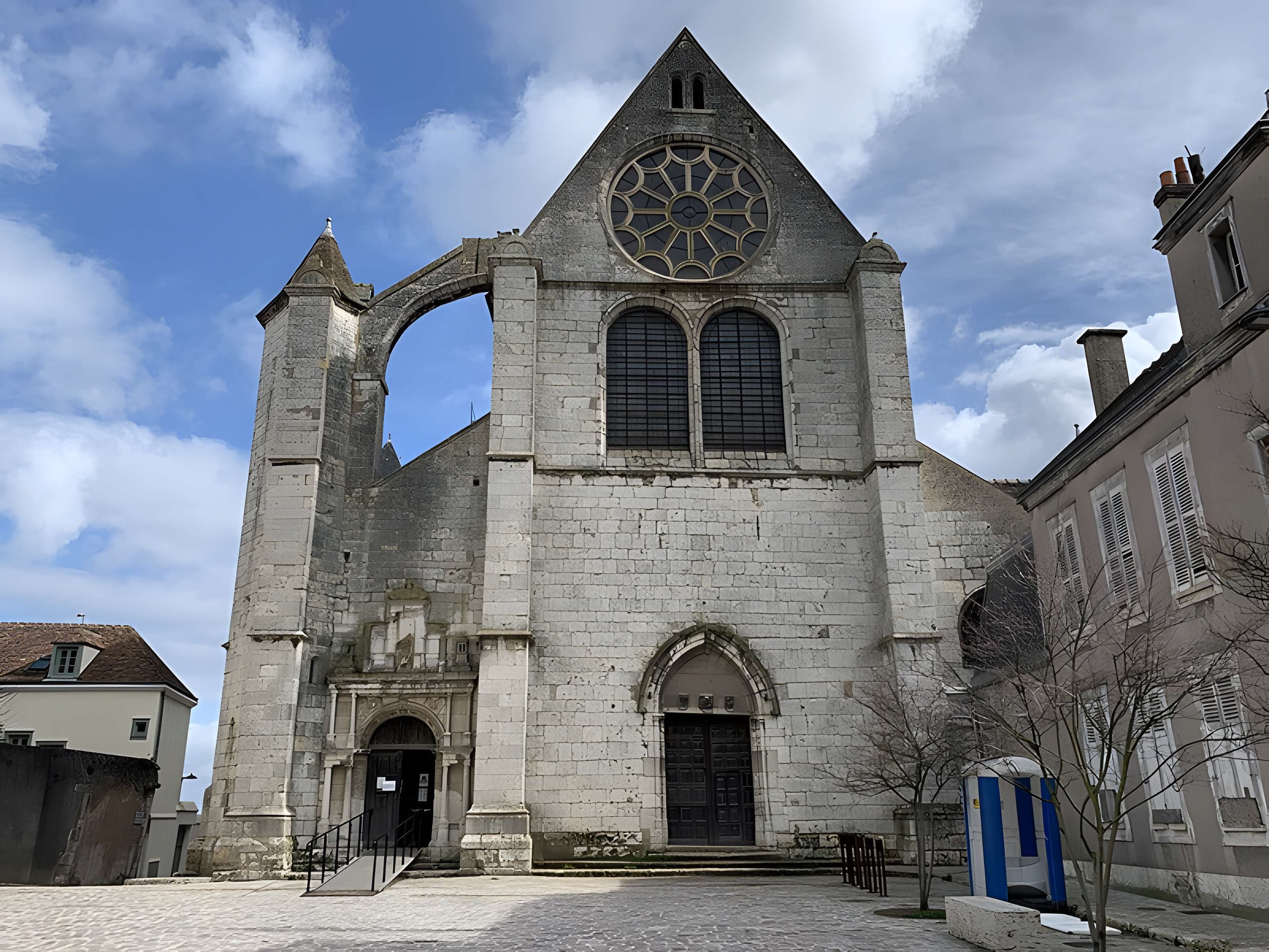 Église Saint-Aignan de Chartres