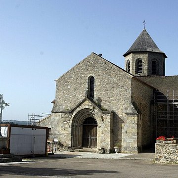 Église Saint-Aignan de Ladignac-le-Long