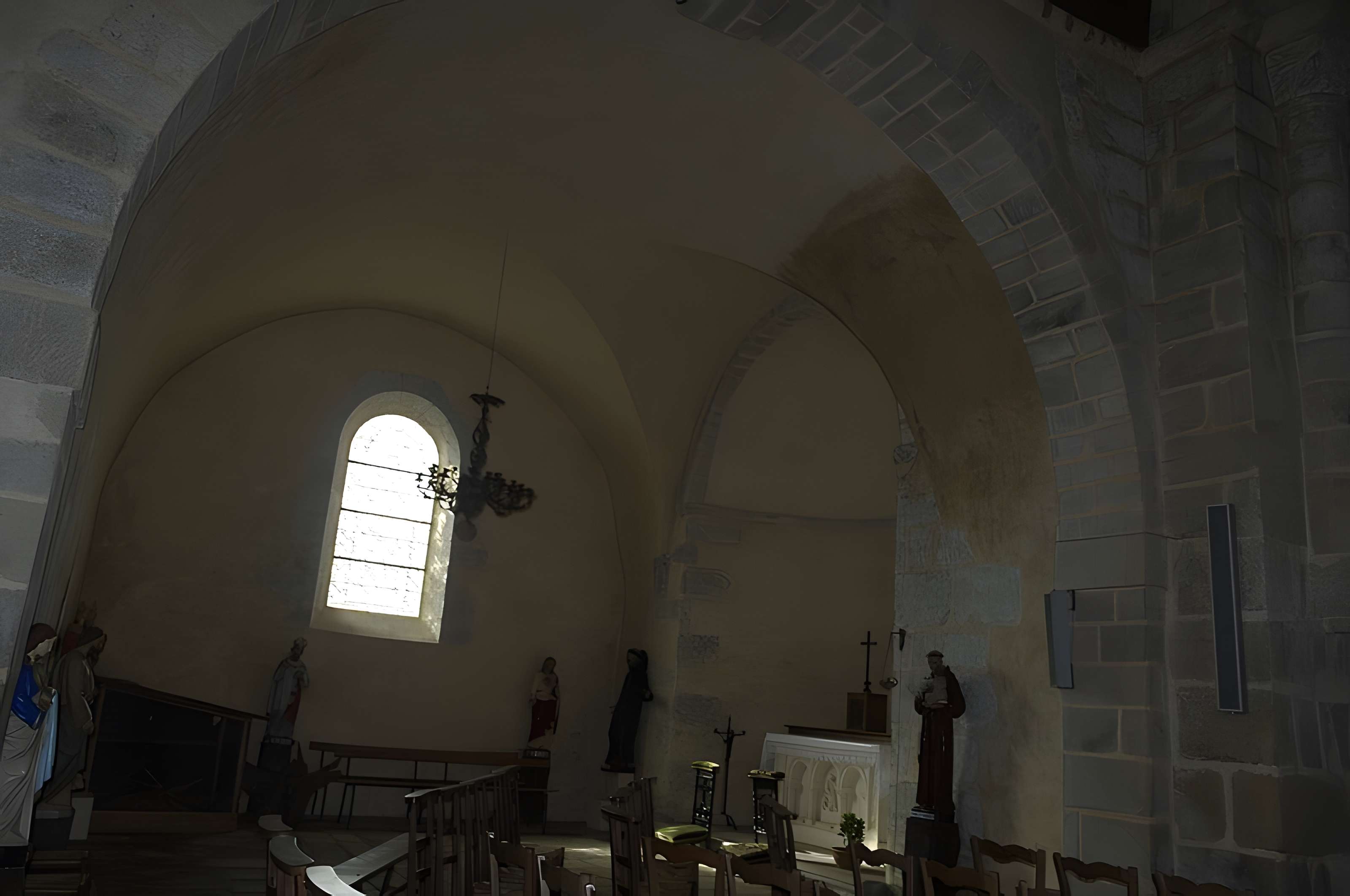 Église Saint-Aignan de Ladignac-le-Long