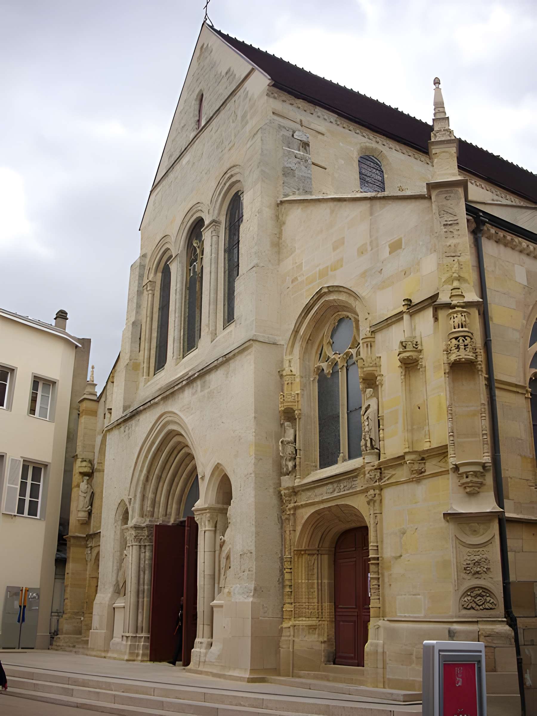 Église Saint-Alpin de Châlons-en-Champagne