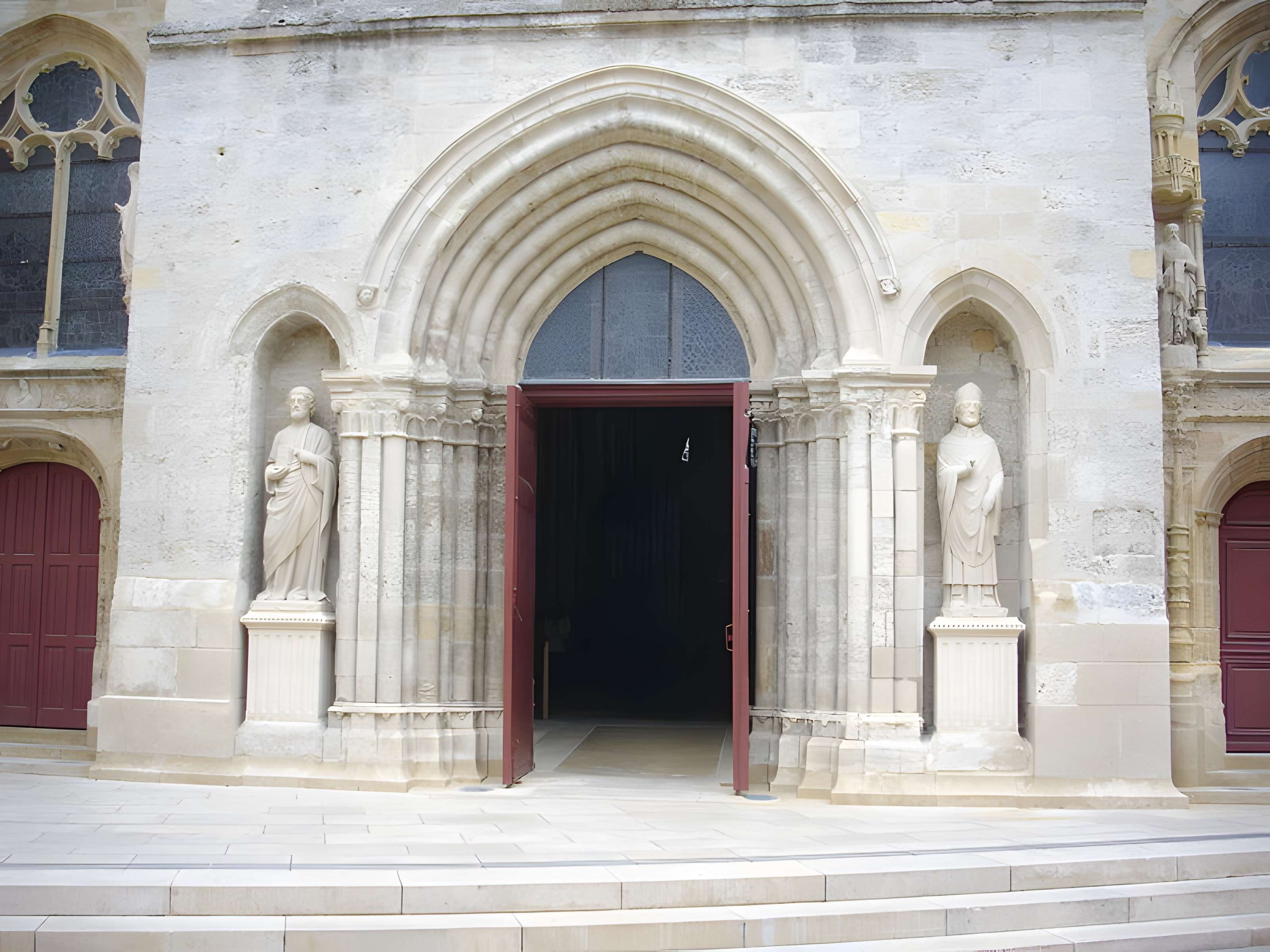 Église Saint-Alpin de Châlons-en-Champagne