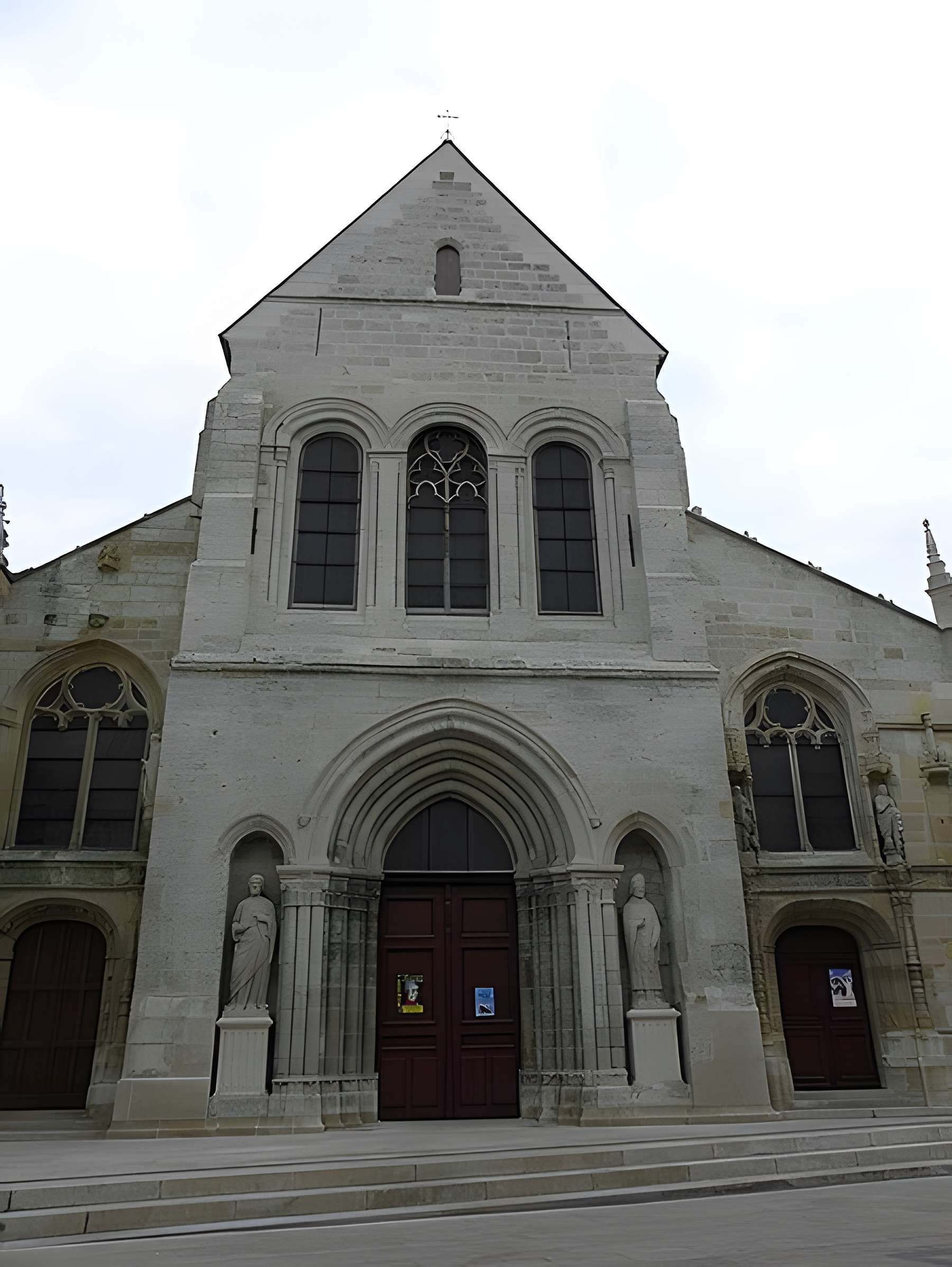 Église Saint-Alpin de Châlons-en-Champagne