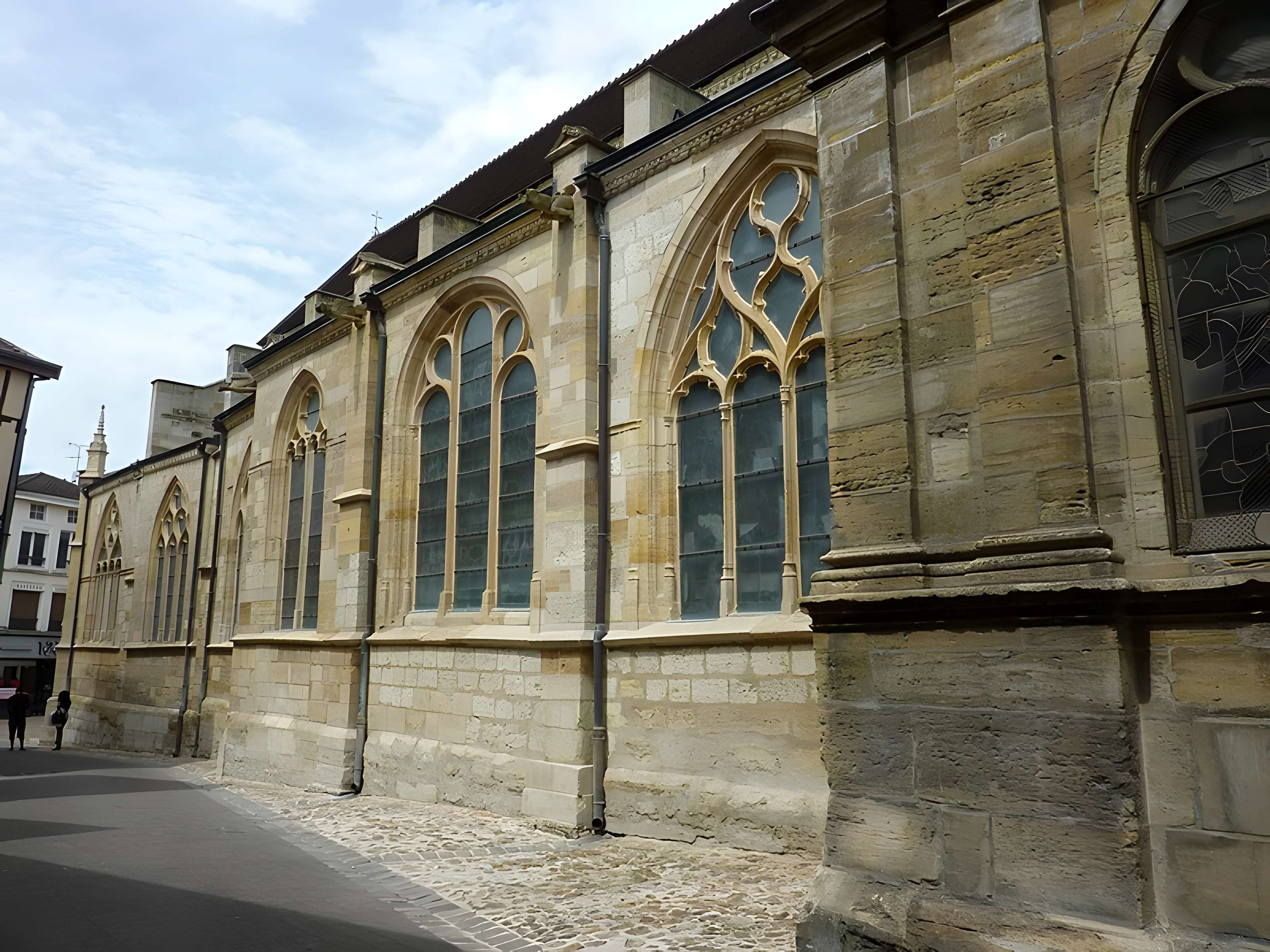 Église Saint-Alpin de Châlons-en-Champagne