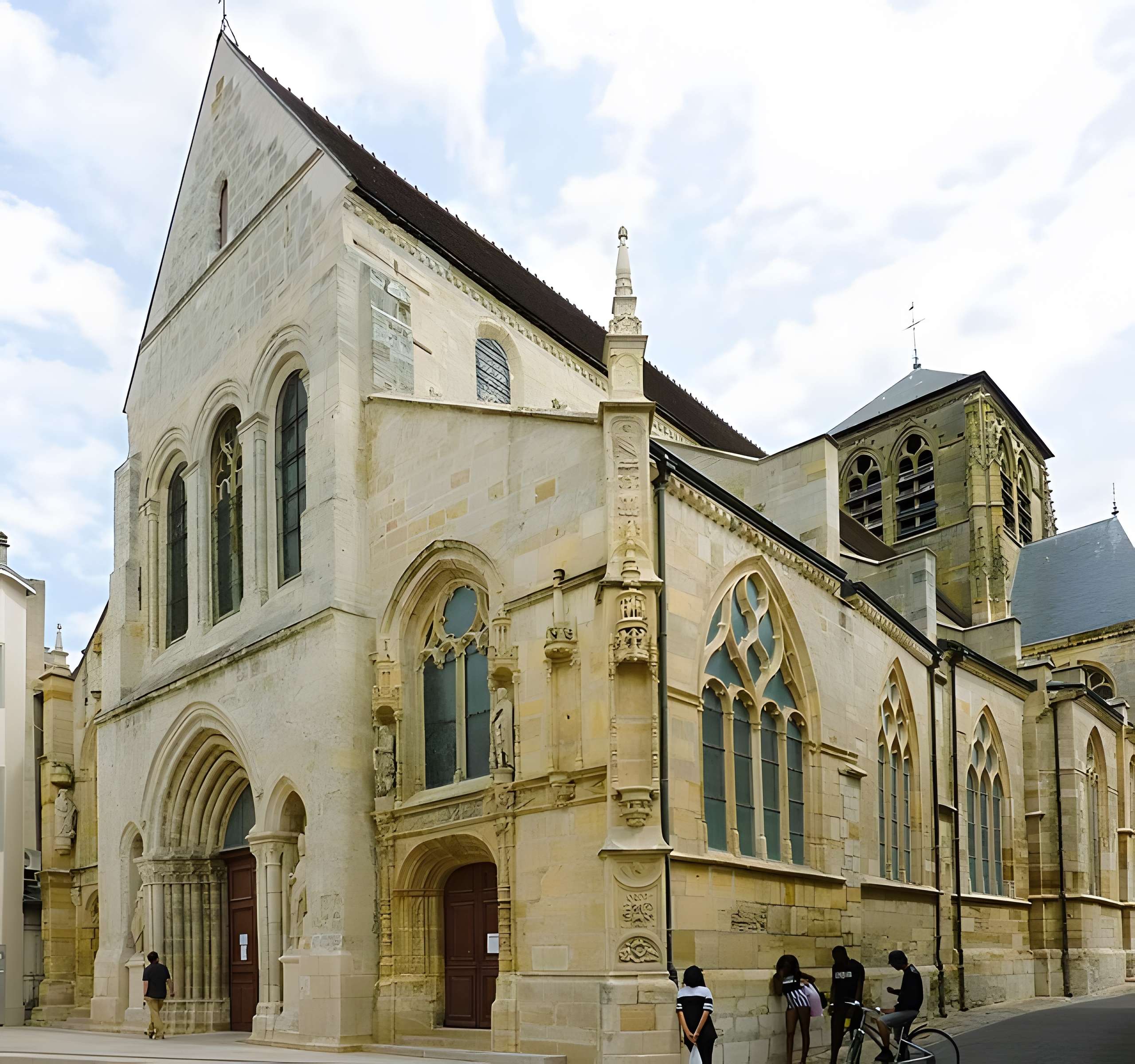 Église Saint-Alpin de Châlons-en-Champagne