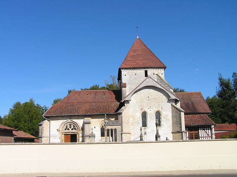Photo de Église Saint-Amand de Donnement