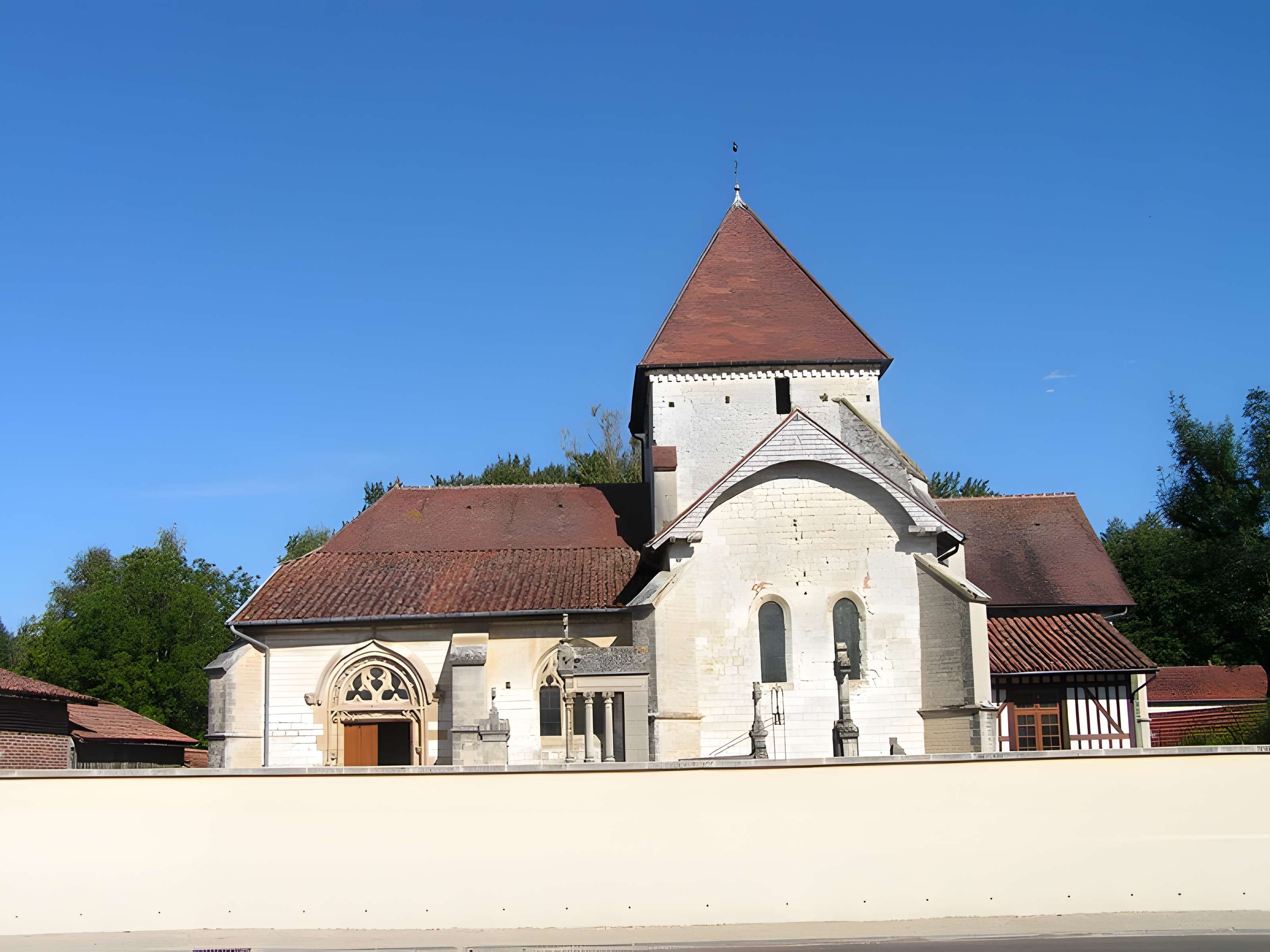 Église Saint-Amand de Donnement 