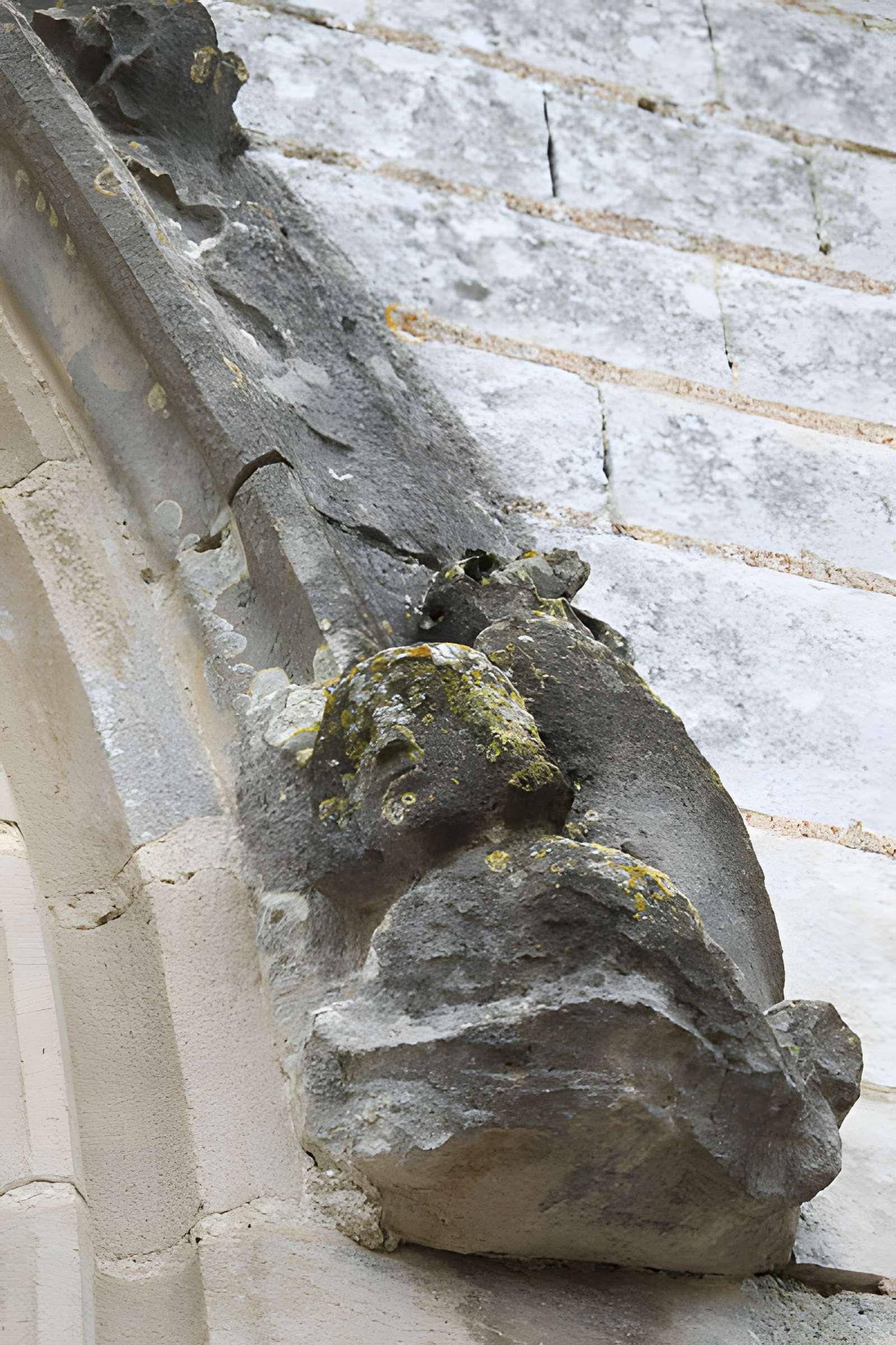 Église Saint-Amand de Donnement