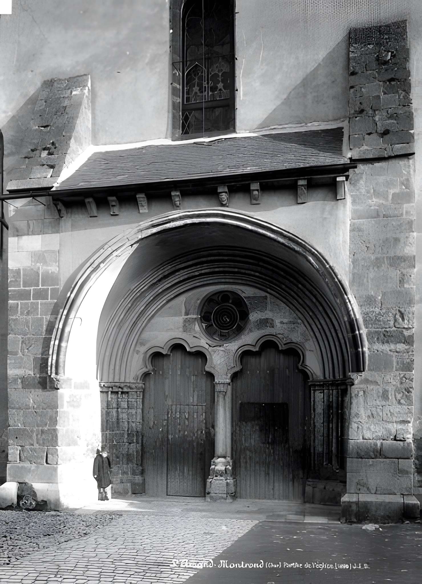 Église Saint-Amand de Saint-Amand-Montrond