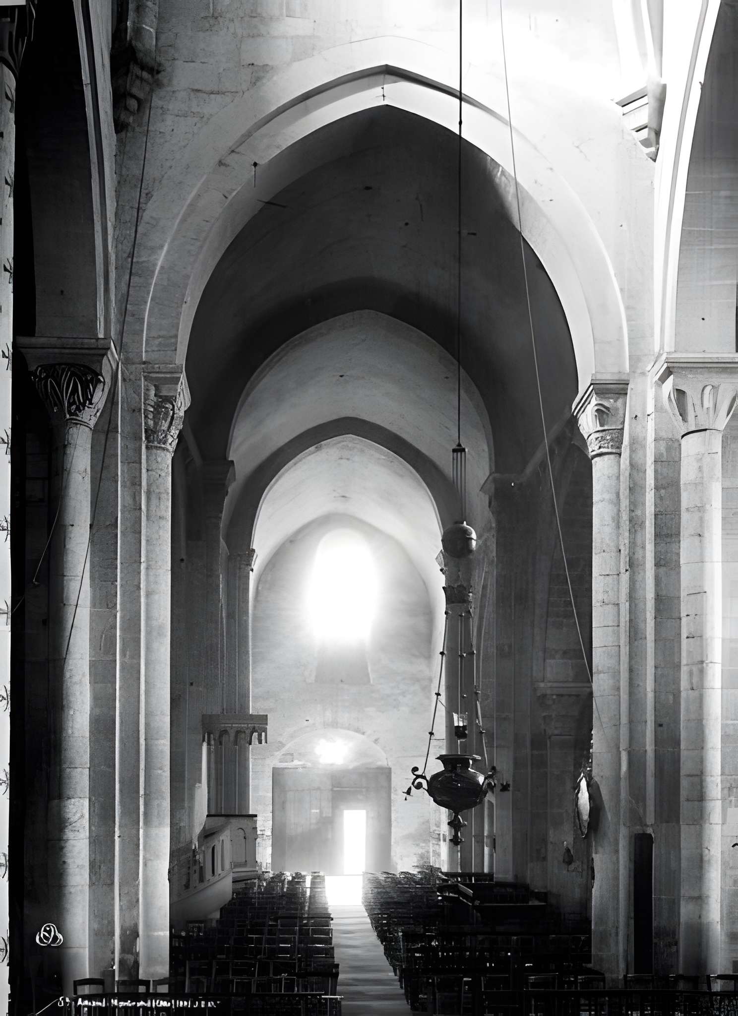 Église Saint-Amand de Saint-Amand-Montrond