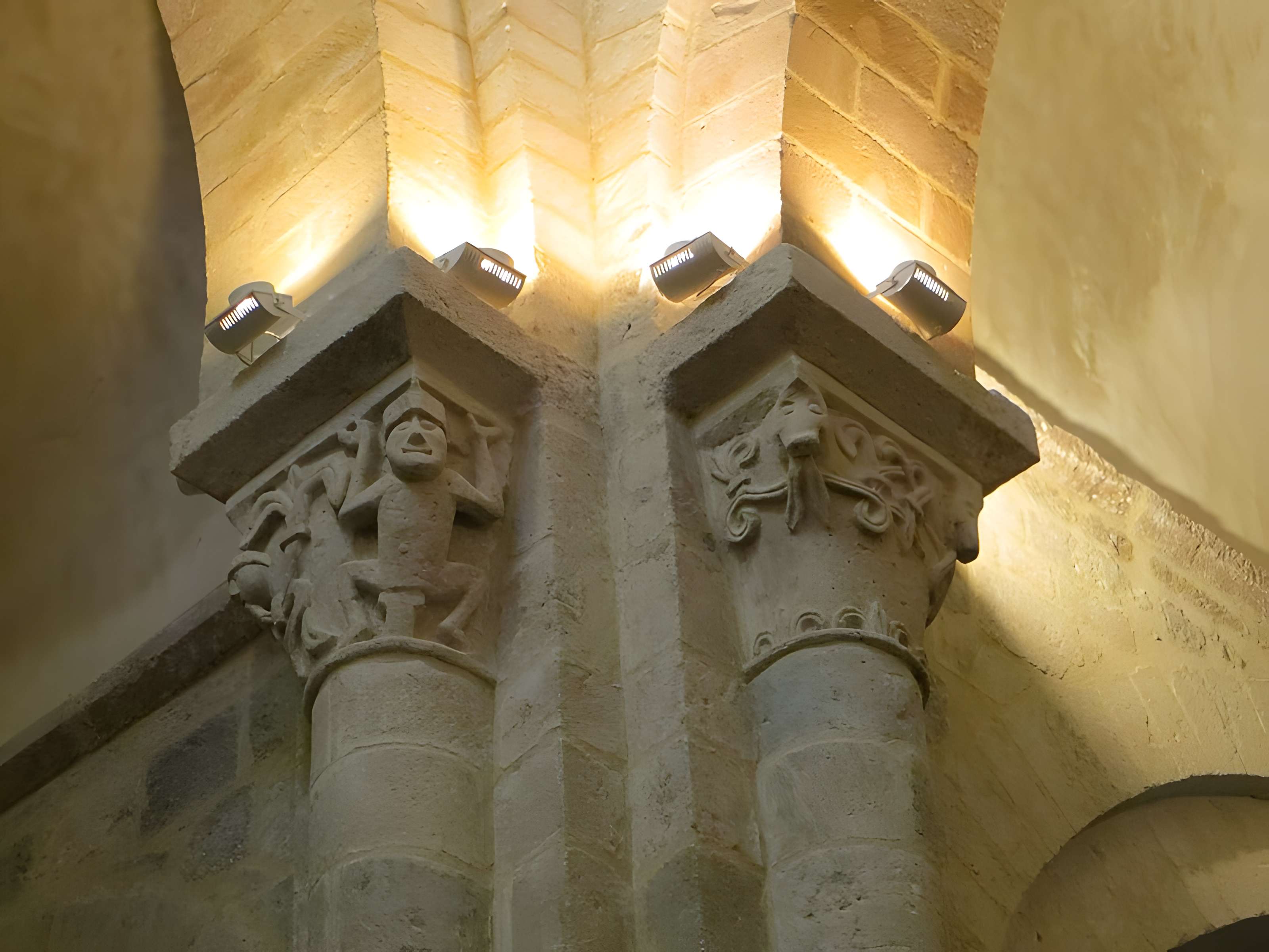 Église Saint-Amand de Saint-Amand-Montrond