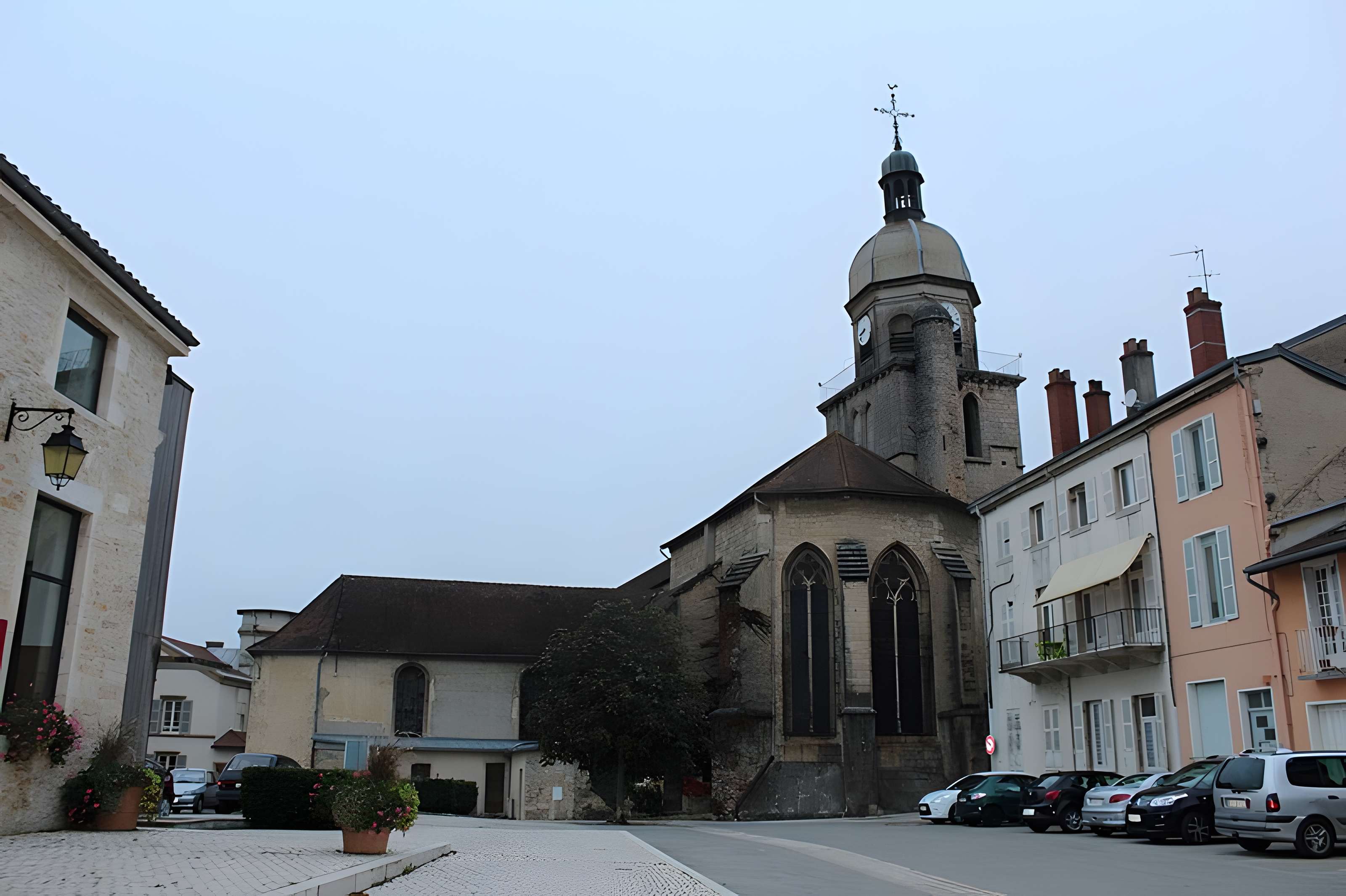 Église Saint-Amateur-et-Saint-Viateur de Saint-Amour