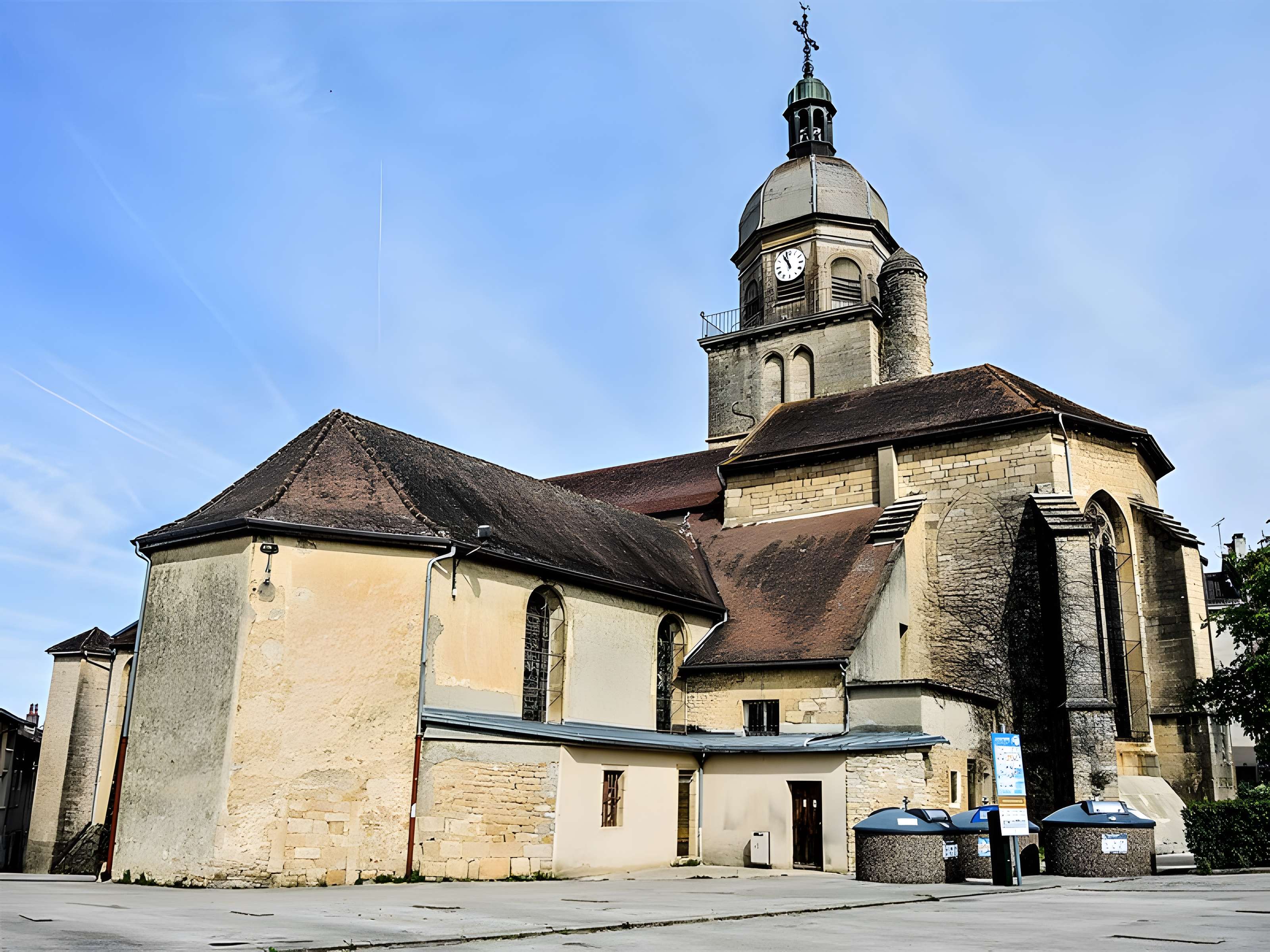 Église Saint-Amateur-et-Saint-Viateur de Saint-Amour