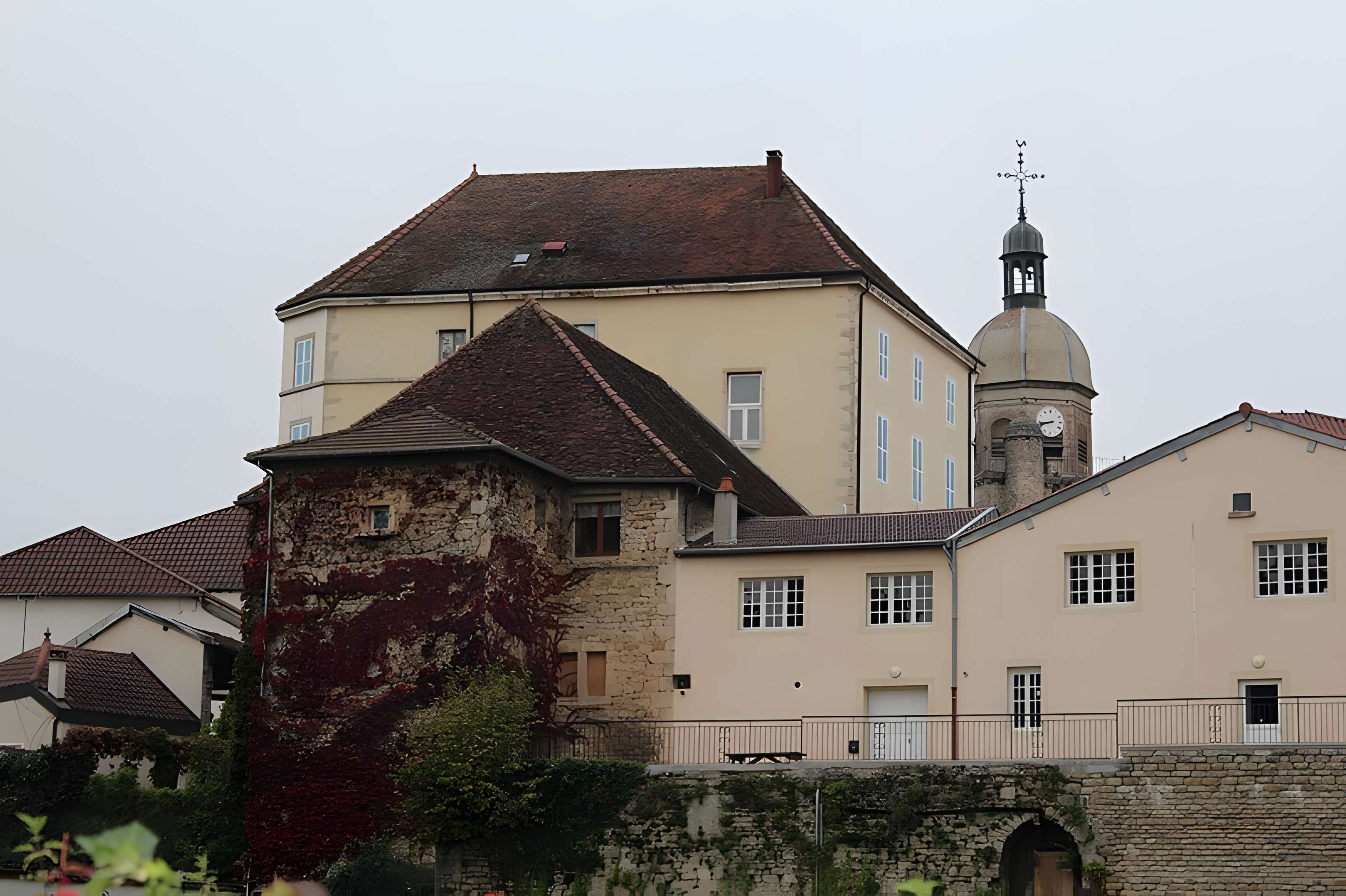 Église Saint-Amateur-et-Saint-Viateur de Saint-Amour