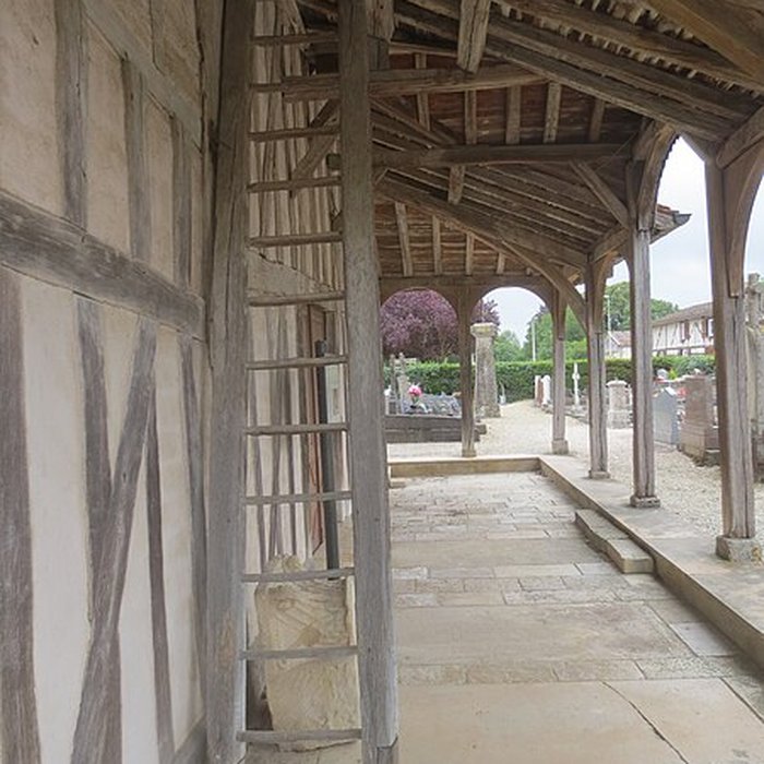 Photo de Église Saint-Jacques-et-Saint-Philippe de Lentilles