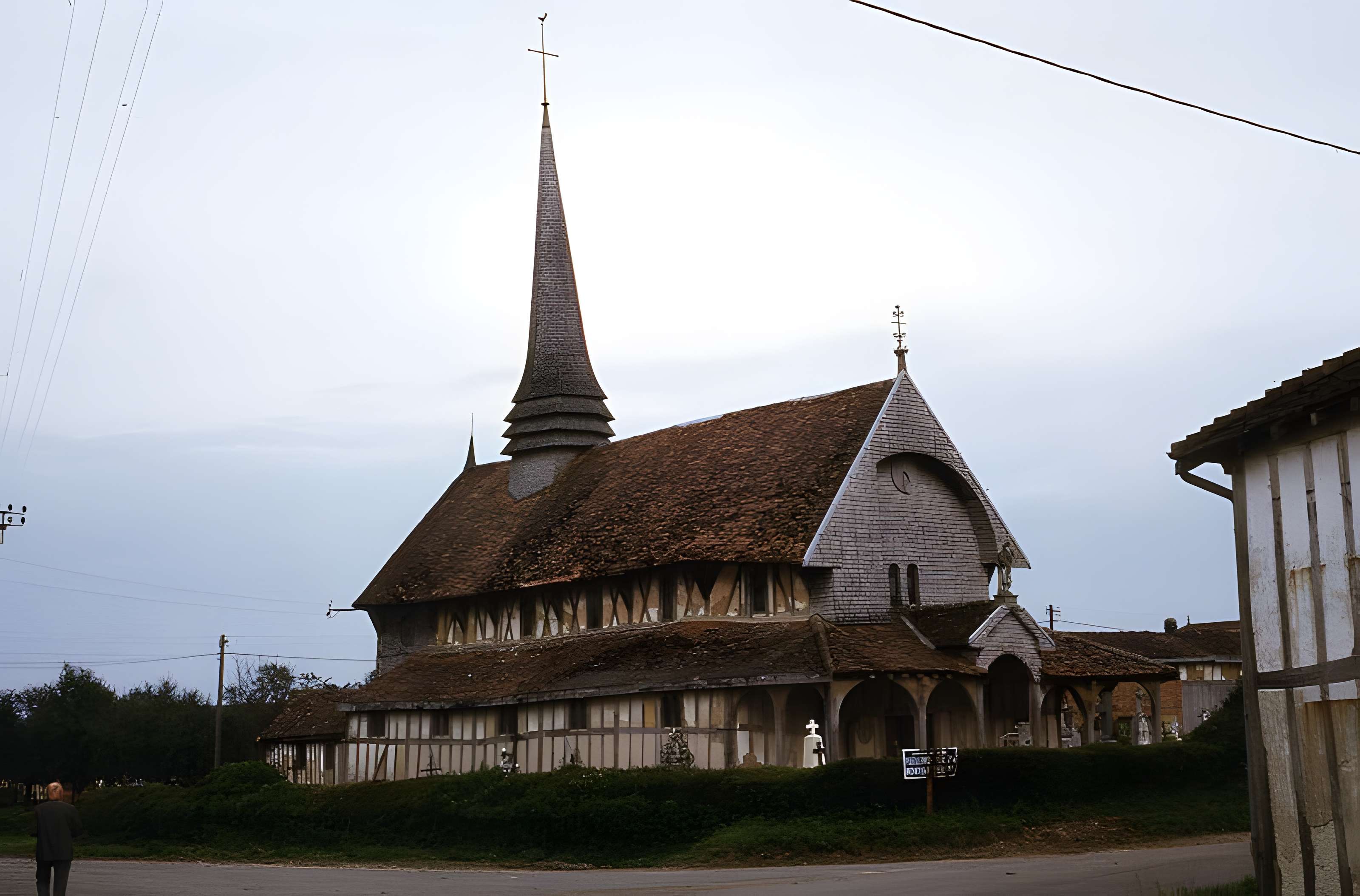 Église Saint-Jacques-et-Saint-Philippe de Lentilles