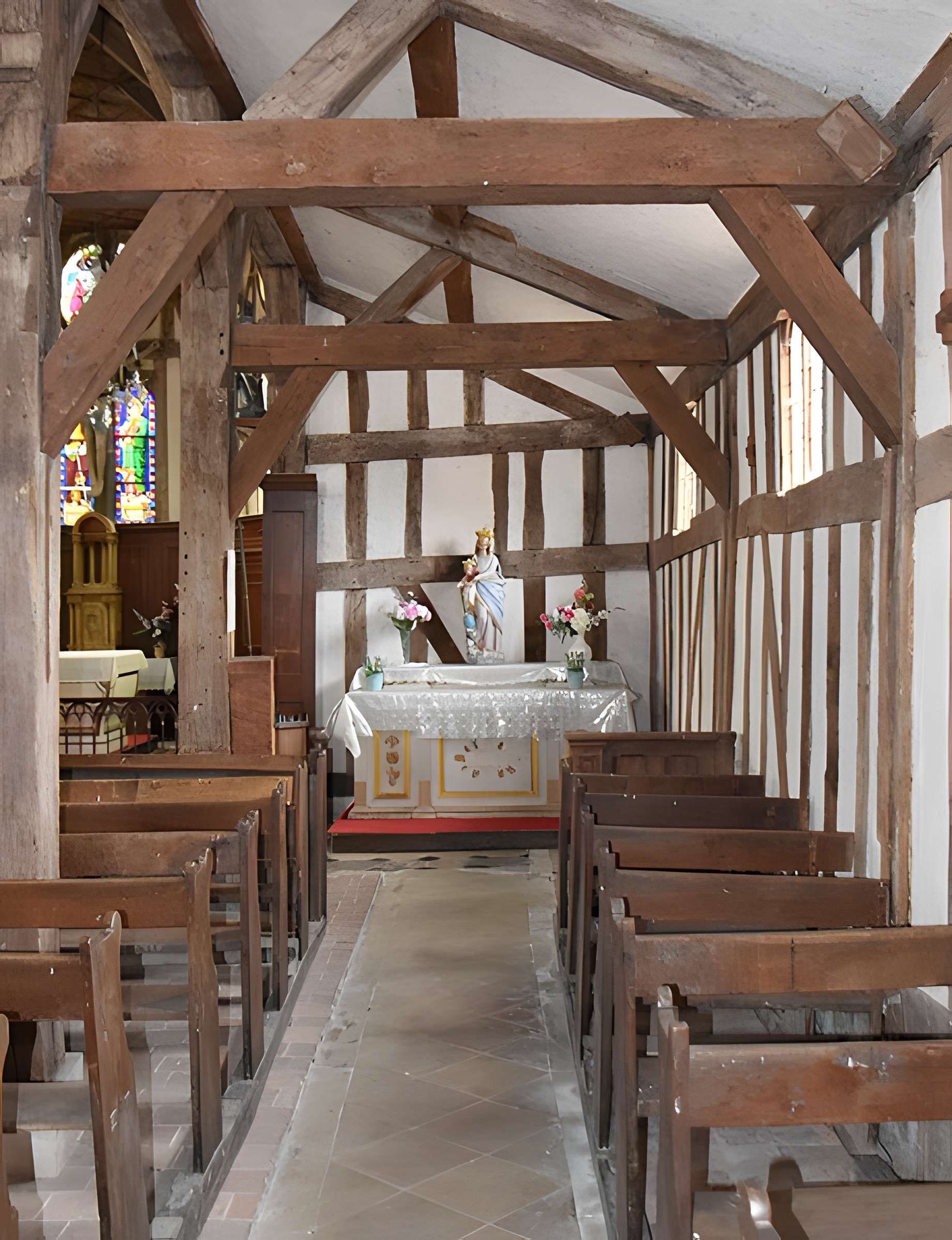Église Saint-Jacques-et-Saint-Philippe de Lentilles