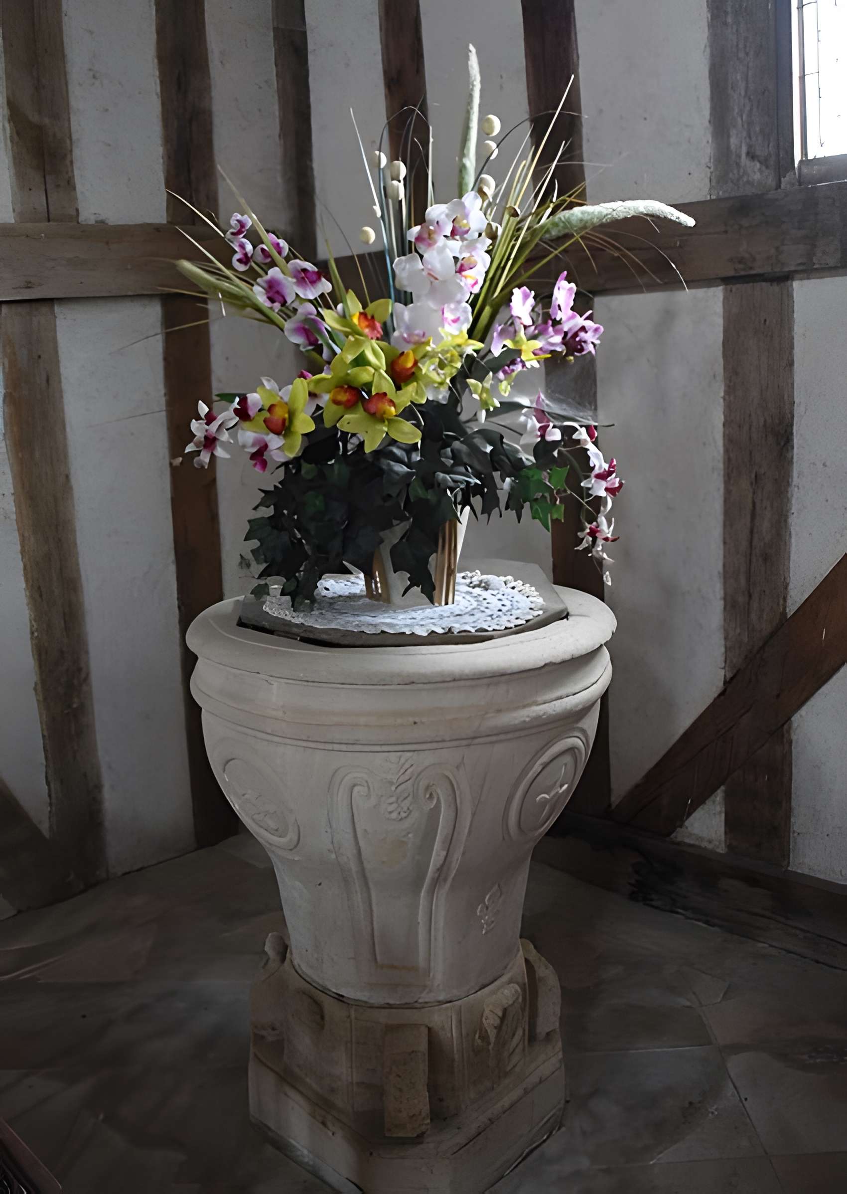 Église Saint-Jacques-et-Saint-Philippe de Lentilles