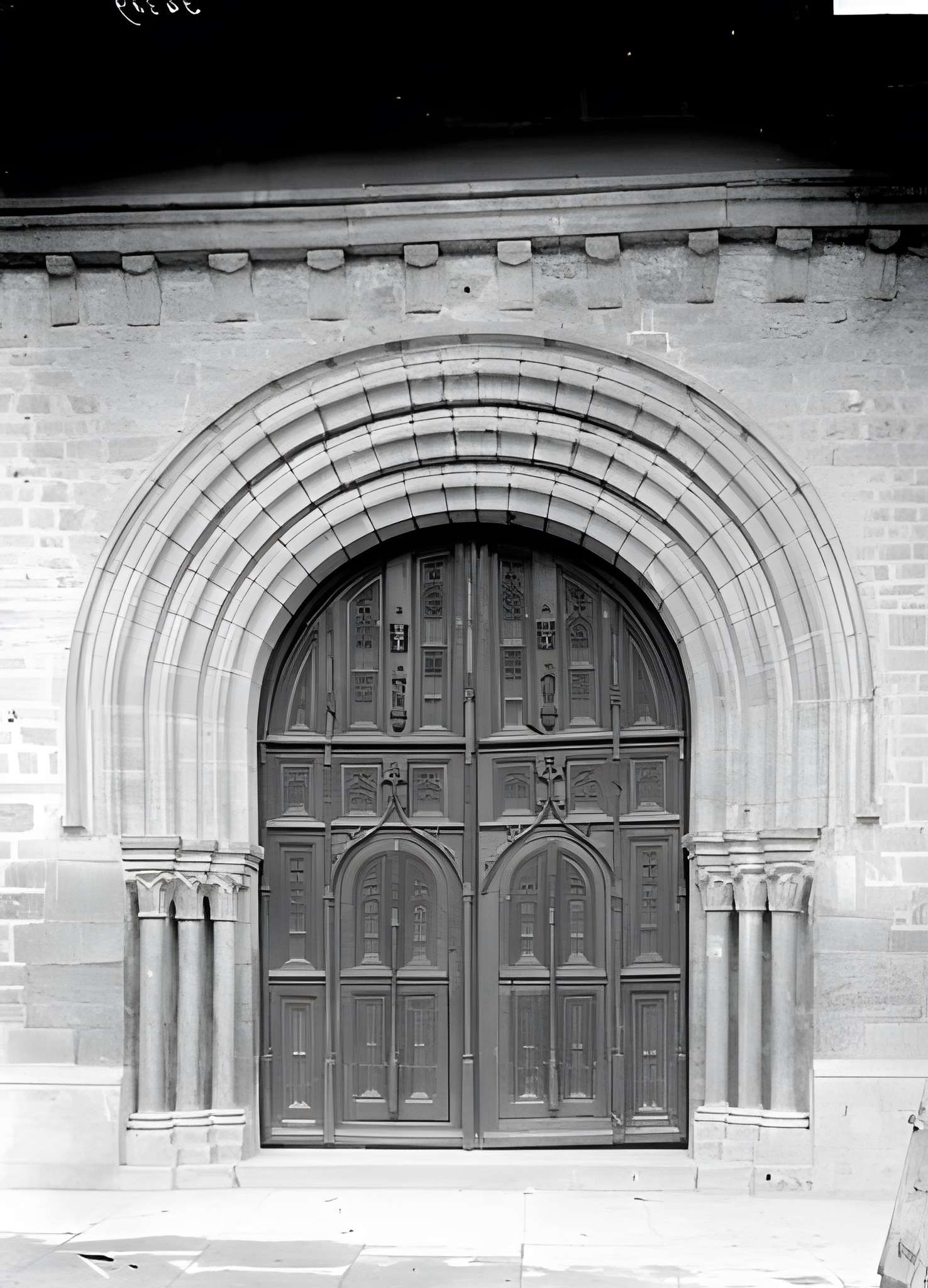 Église Saint-Anatoile de Salins-les-Bains
