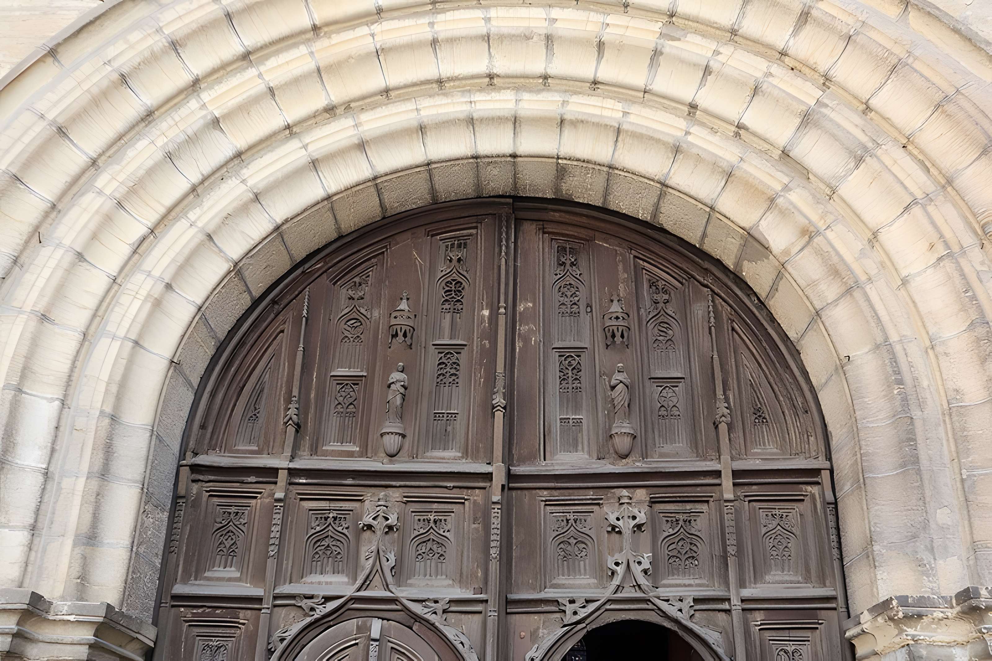 Église Saint-Anatoile de Salins-les-Bains