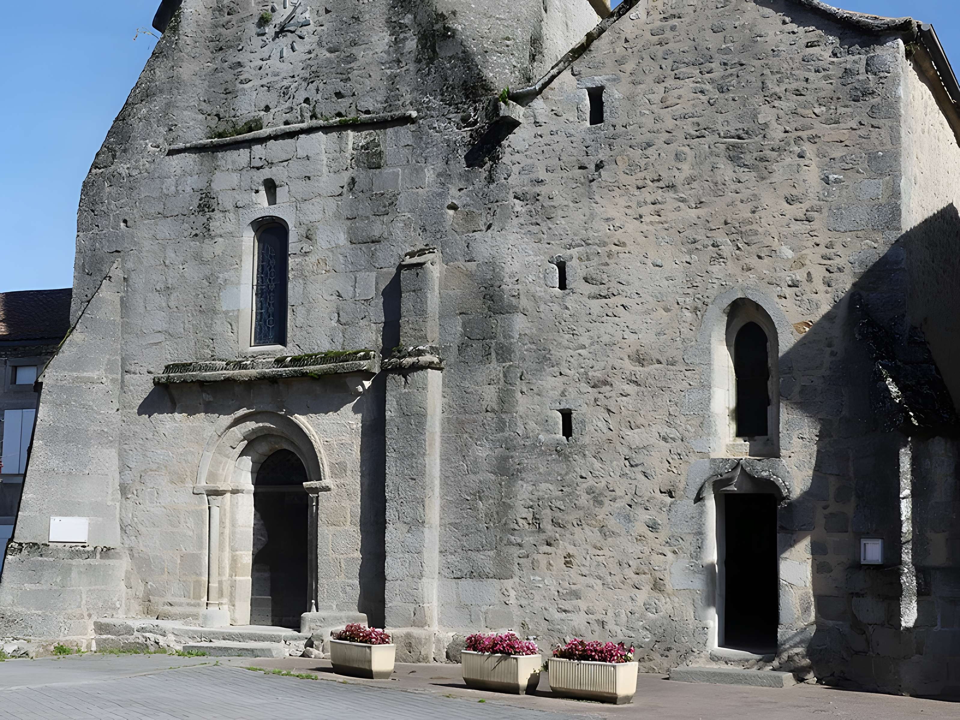 Église Saint-André d'Abjat-sur-Bandiat