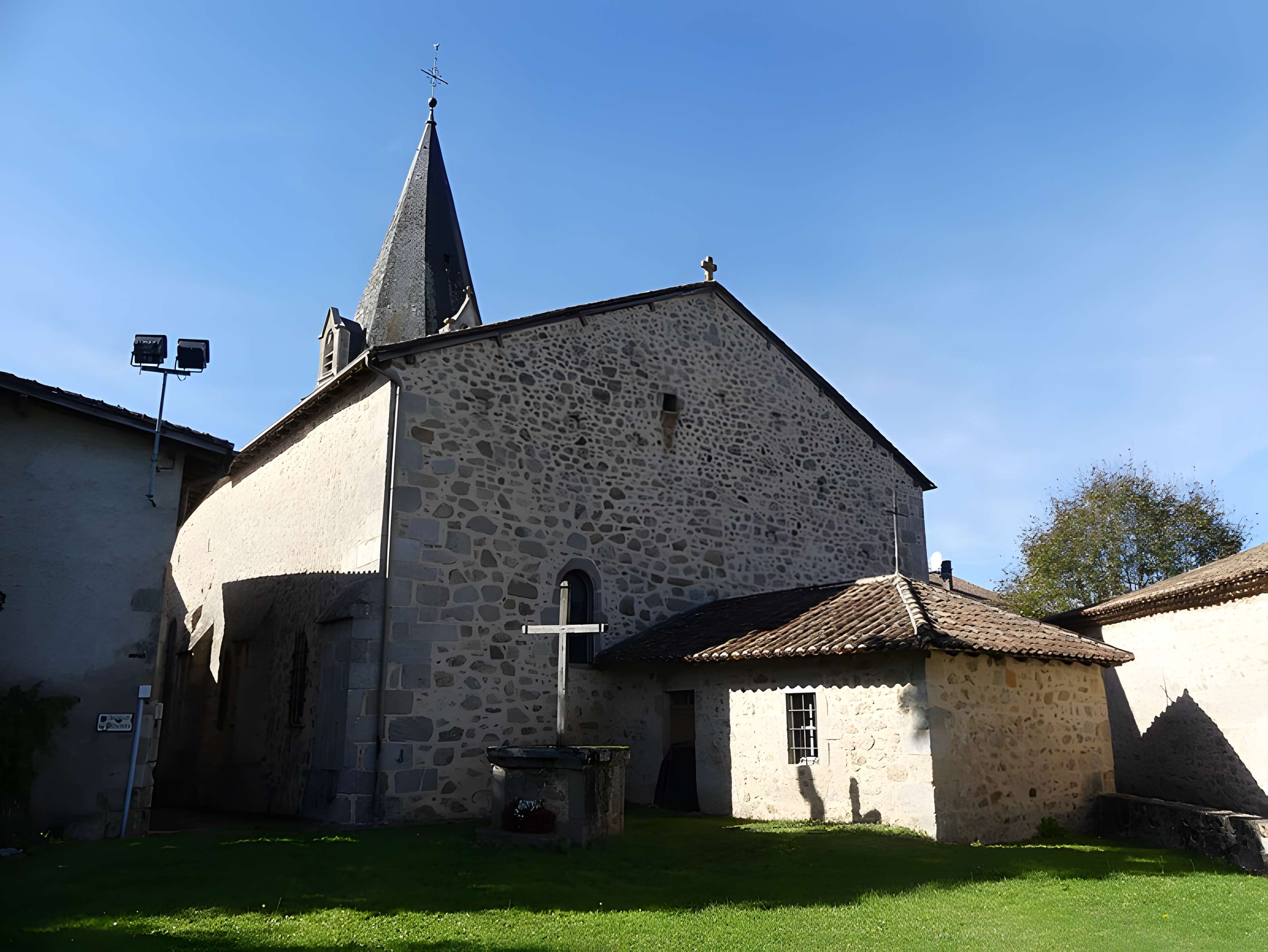 Église Saint-André d'Abjat-sur-Bandiat