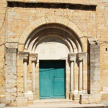 Église Saint-André de Bernis