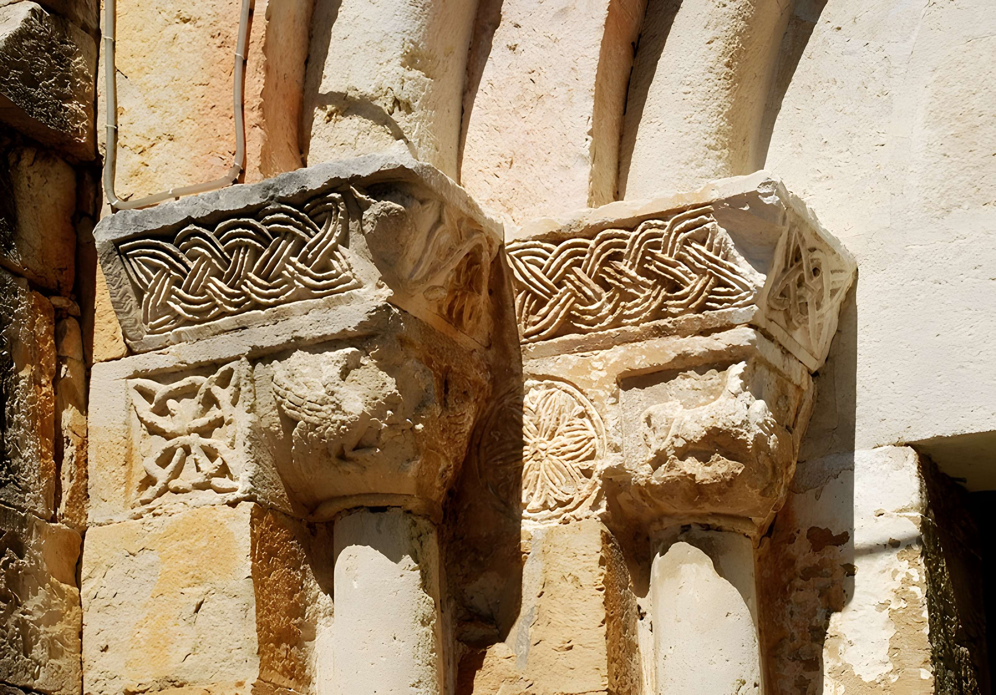 Église Saint-André de Bernis