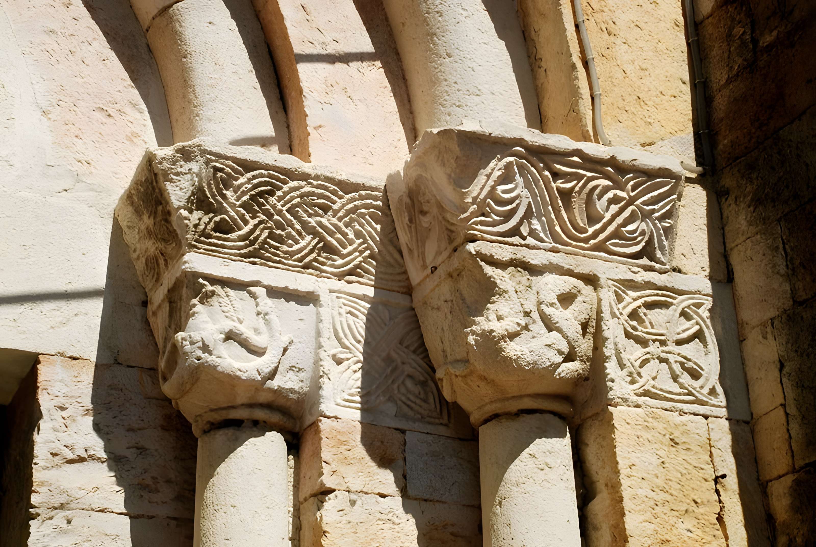 Église Saint-André de Bernis