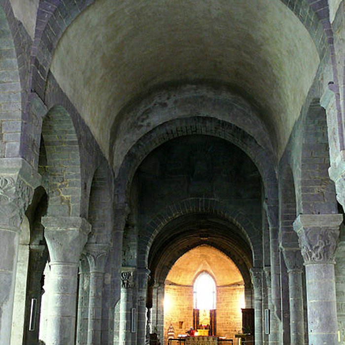 Photo de Église Saint-André de Besse-et-Saint-Anastaise