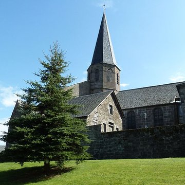 Église Saint-André de Besse-et-Saint-Anastaise