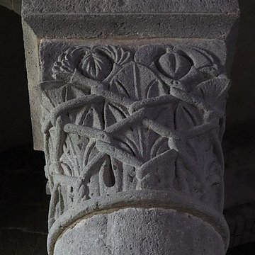 Église Saint-André de Besse-et-Saint-Anastaise