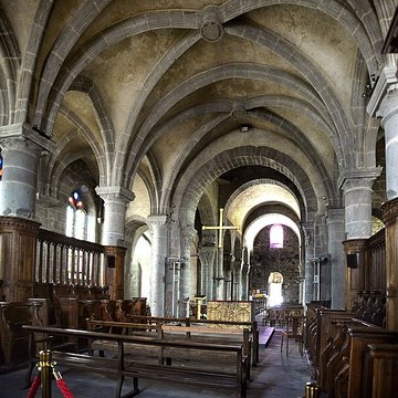 Église Saint-André de Besse-et-Saint-Anastaise