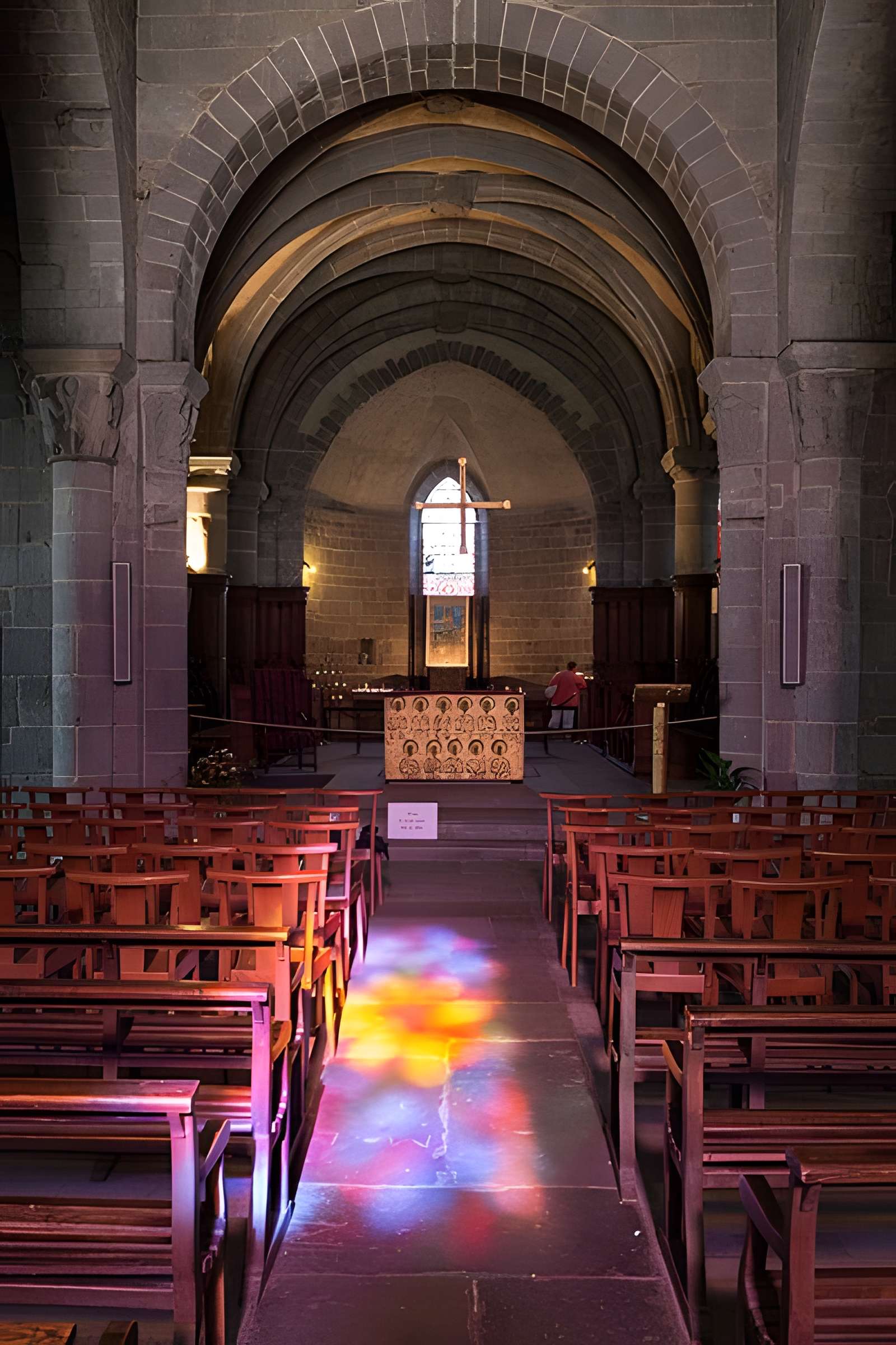Église Saint-André de Besse-et-Saint-Anastaise