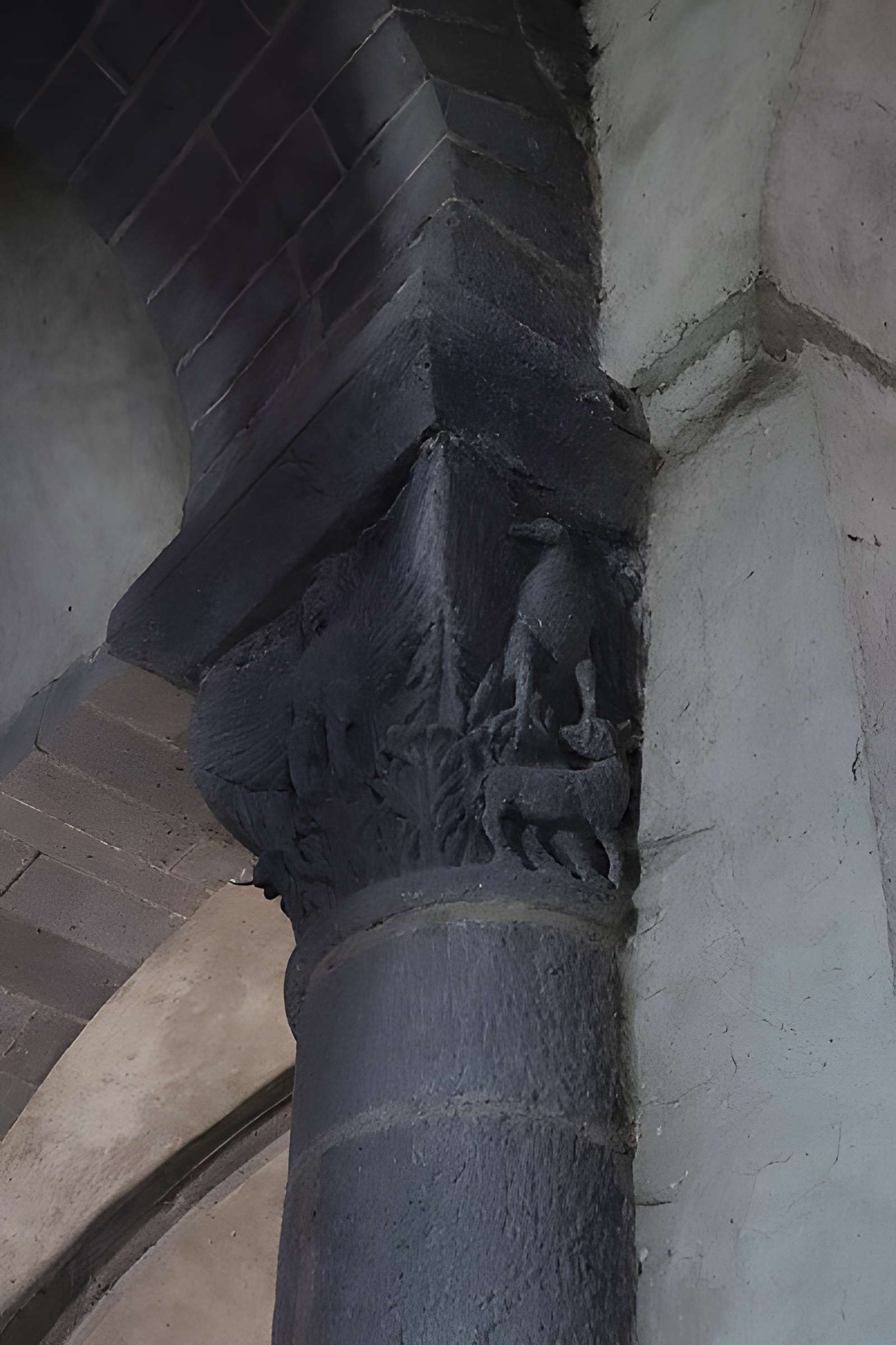 Église Saint-André de Besse-et-Saint-Anastaise