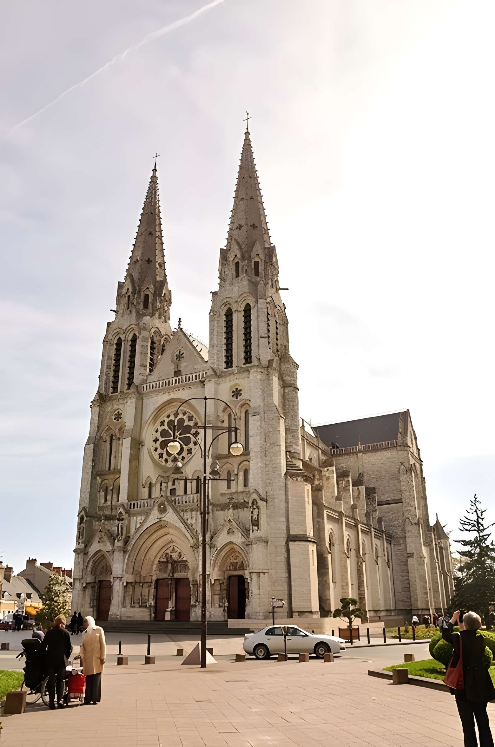 Église Saint-André de Châteauroux 