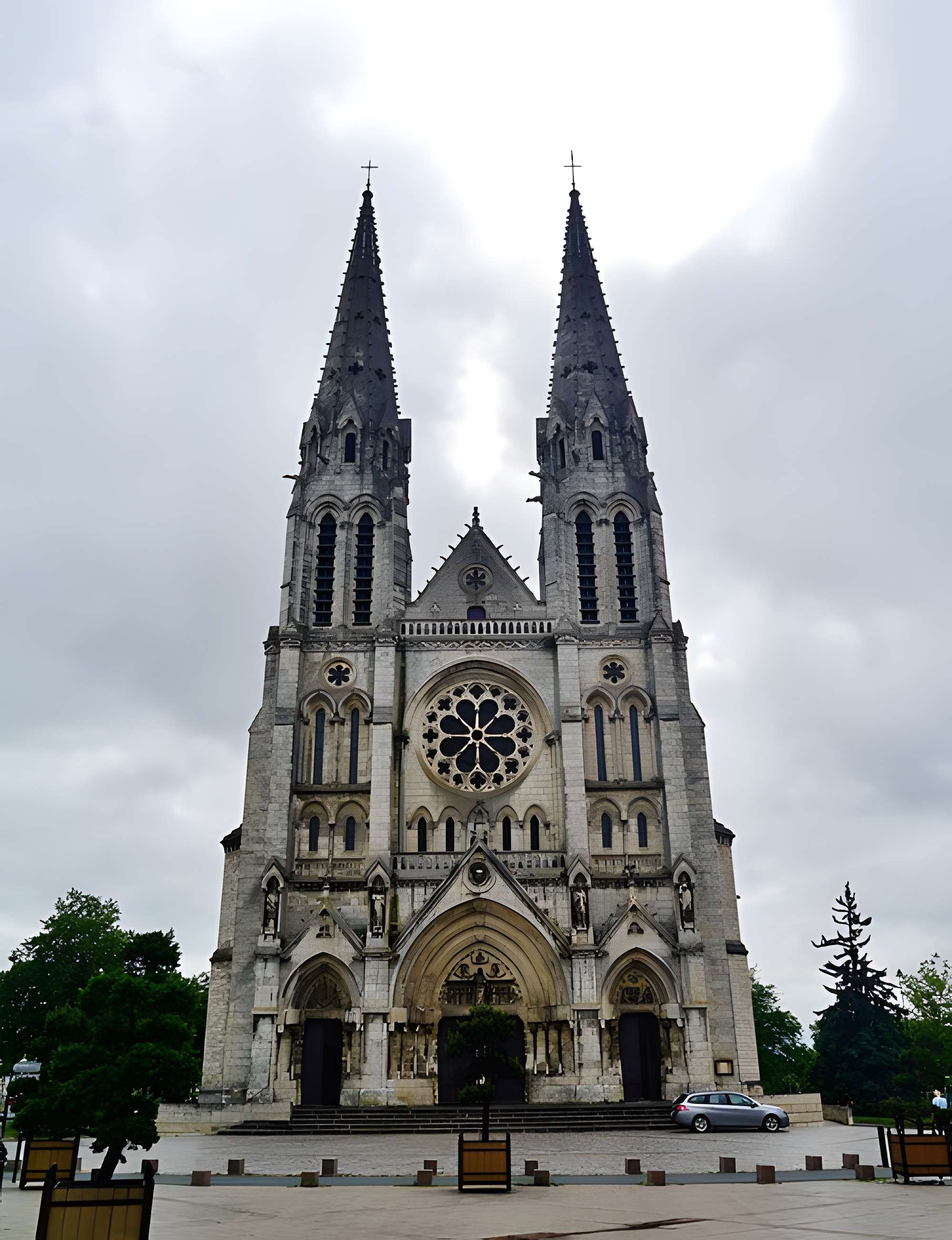 Église Saint-André de Châteauroux