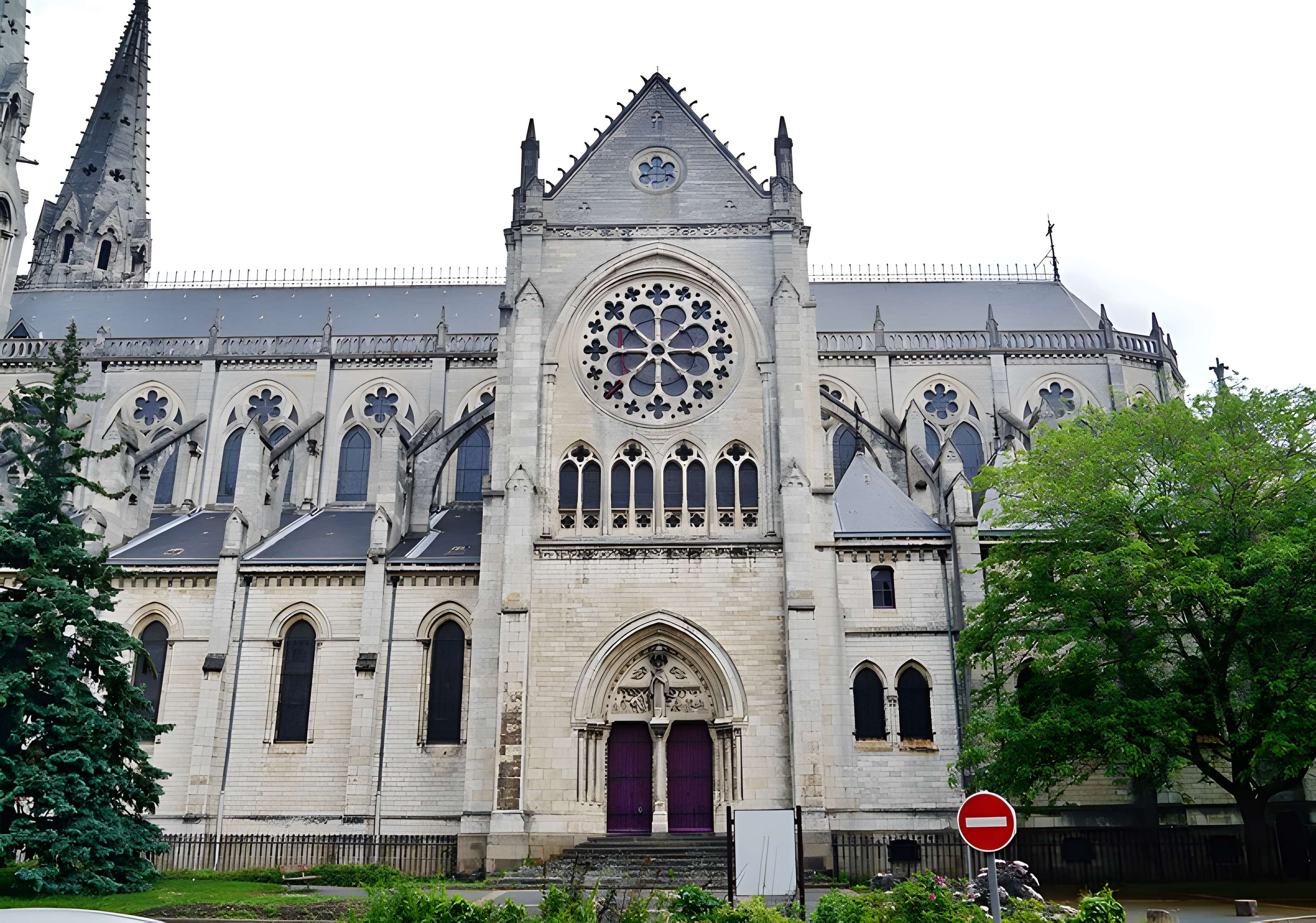 Église Saint-André de Châteauroux